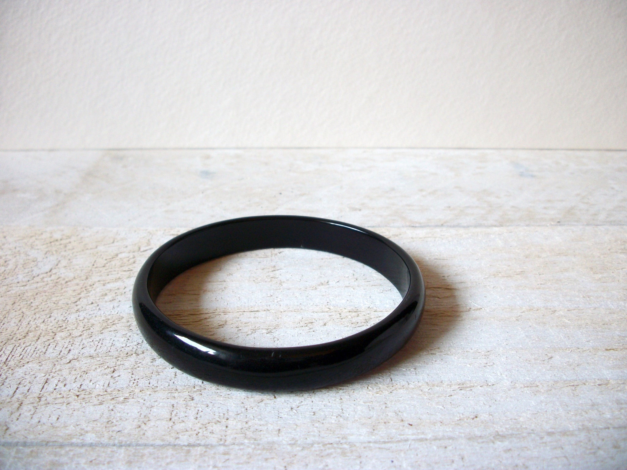 Retro Black Bangle Bracelet 62120