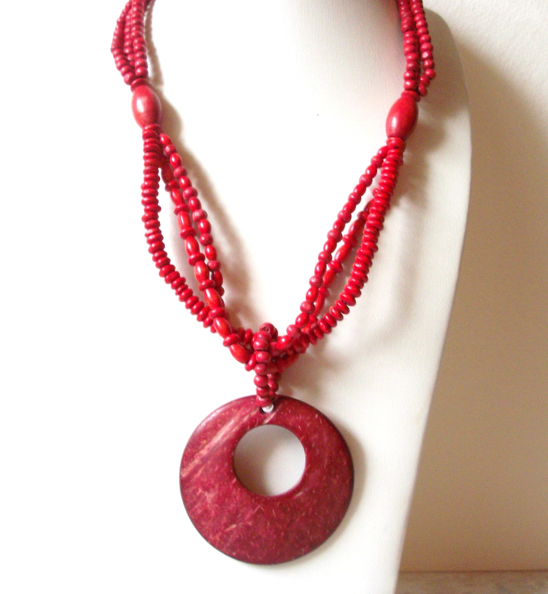 Bohemian Red Wood Necklace 70320