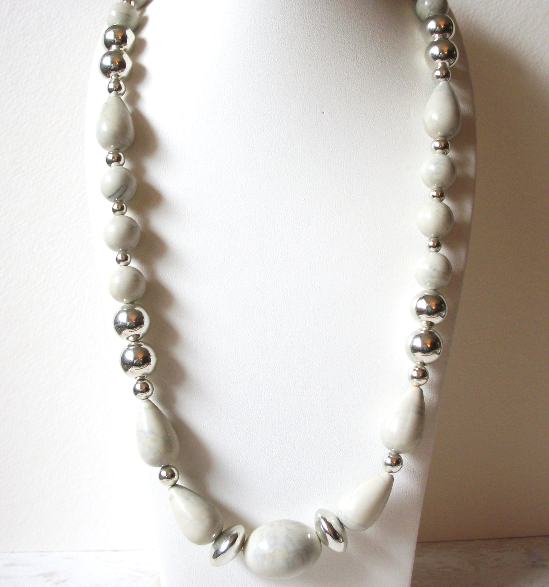 Retro Faux Pearl Necklace 70420