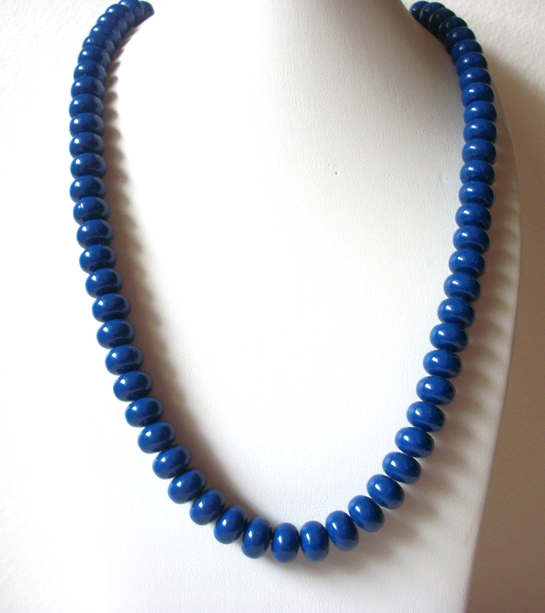 Retro Blue Beaded Necklace 70520