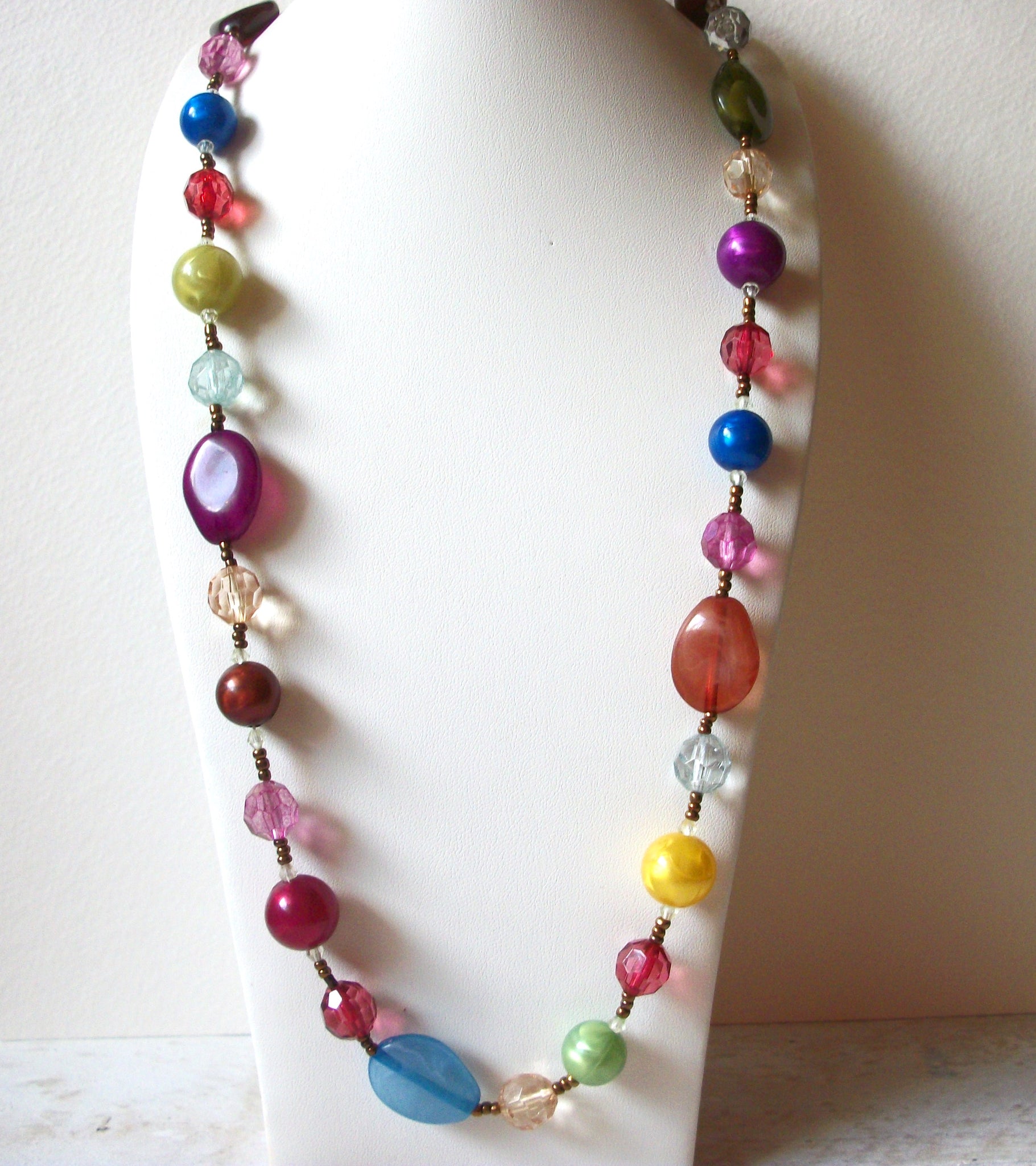 Retro 1970s Colorful Necklace 70620