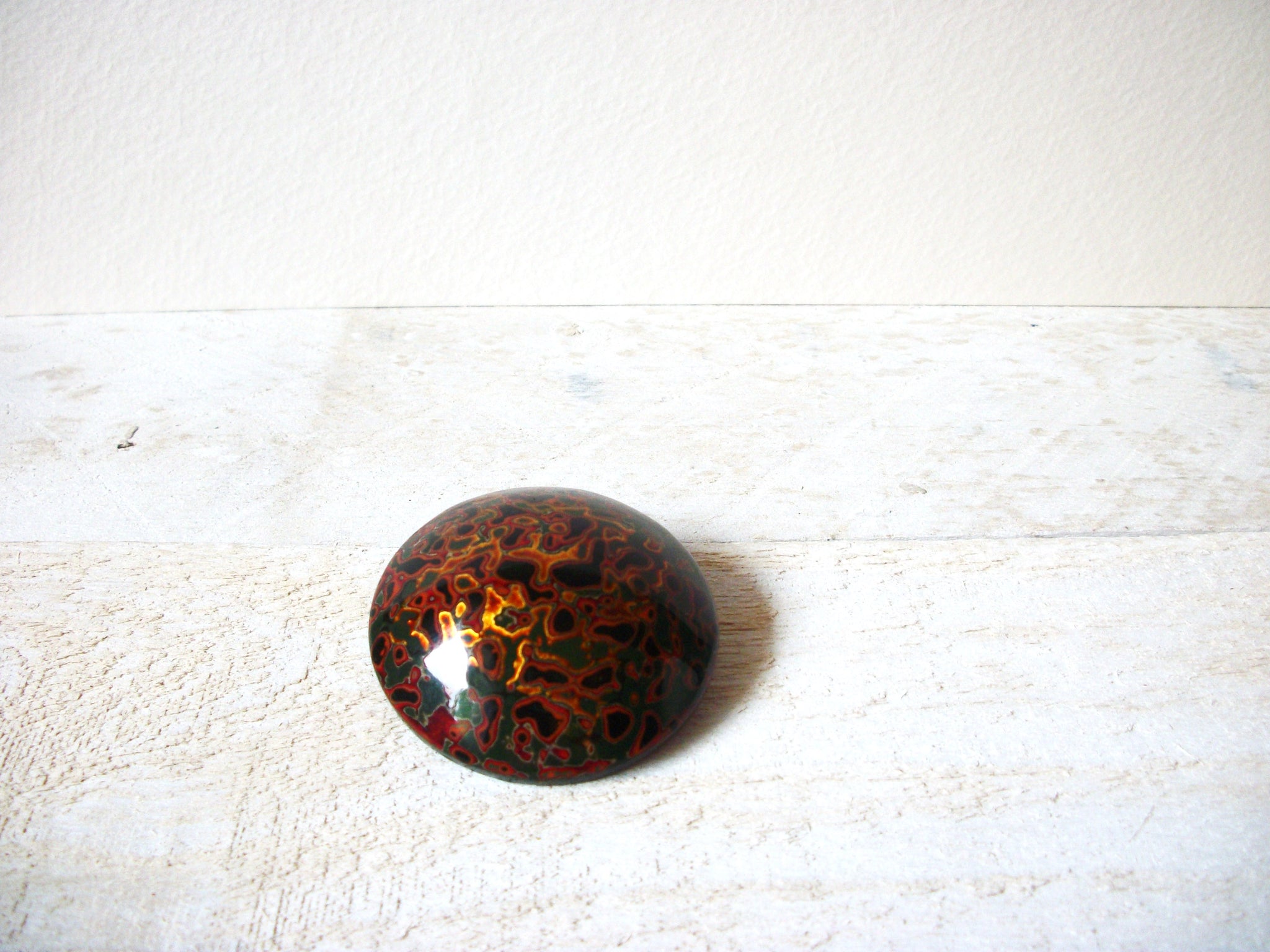 Vintage Lacquer Wood Brooch 70720