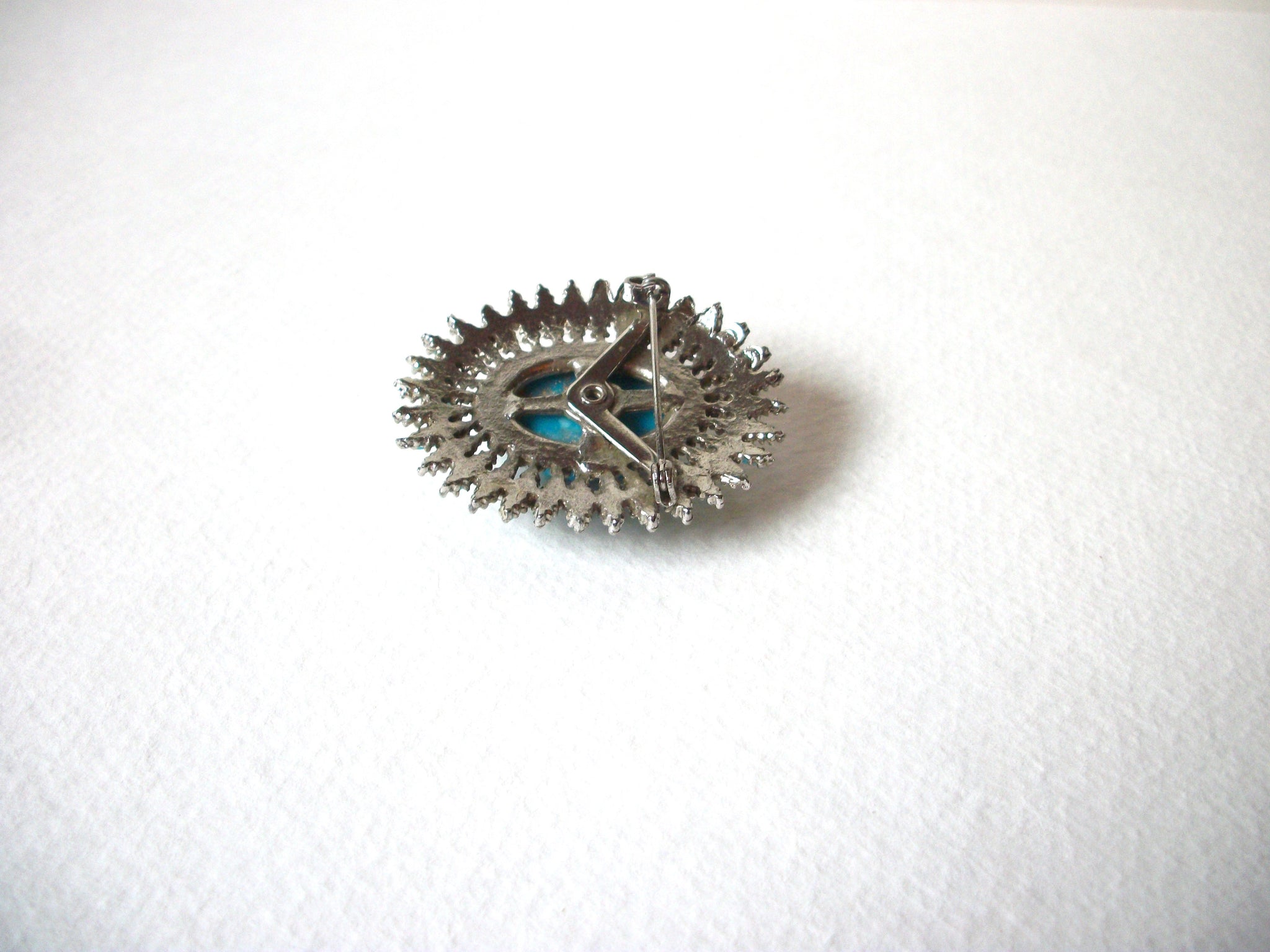 Vintage Brooch, Southwestern Inspired Oval Pin 71218T