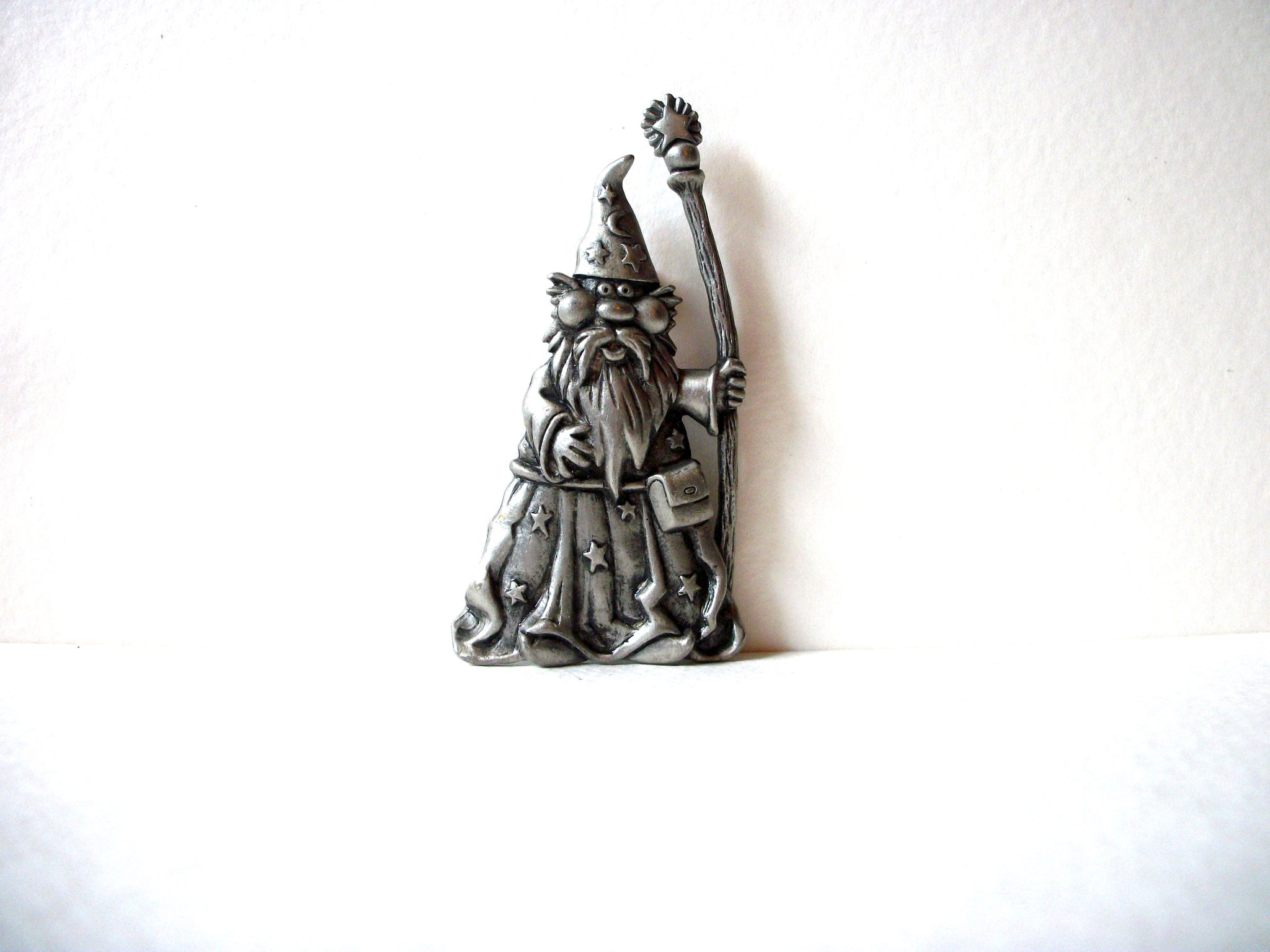 RARE JJ  Wizard Metal Brooch Pin 71218T