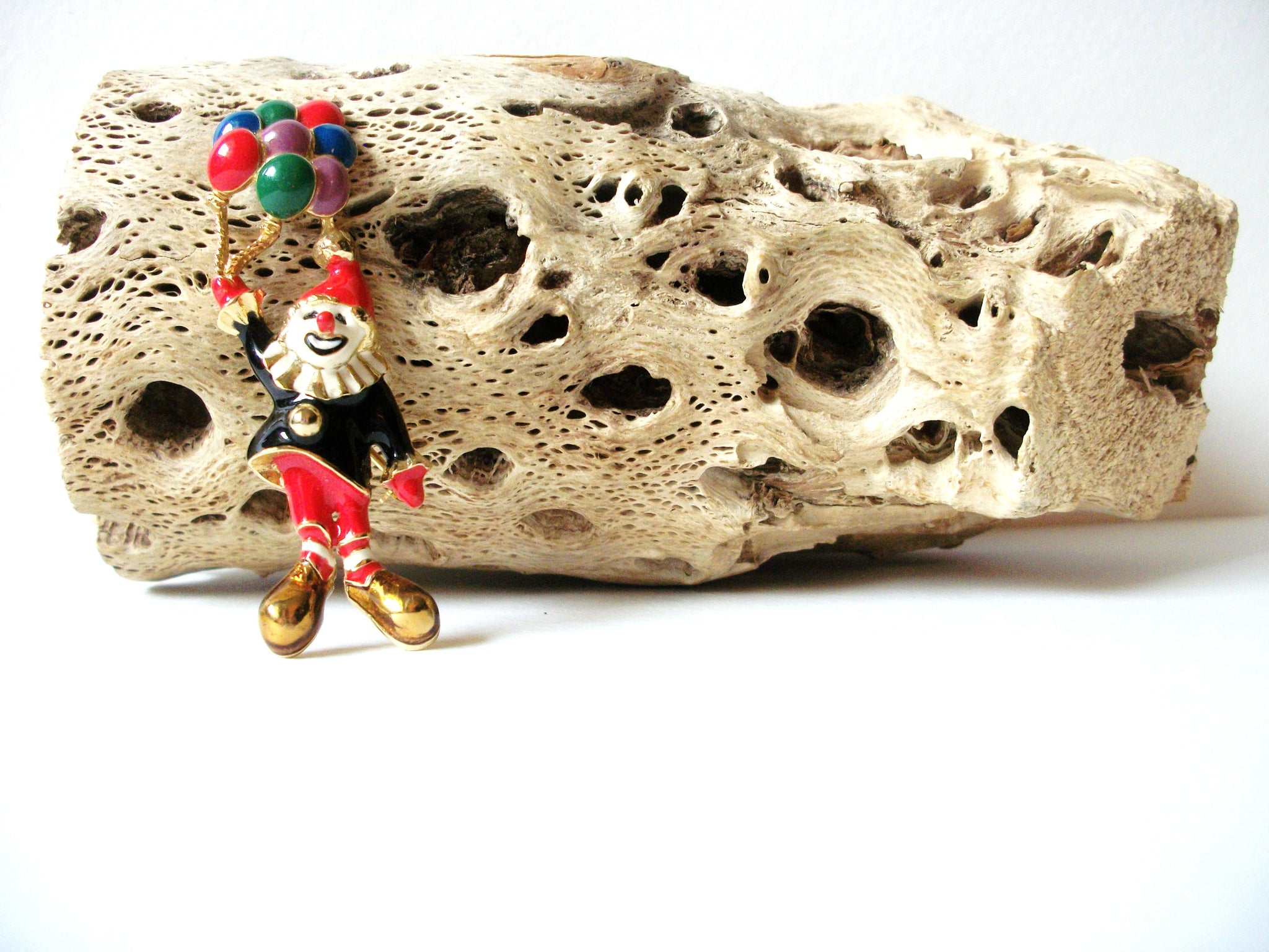 Vintage AAi Enameled Clown Brooch Pin 71218T