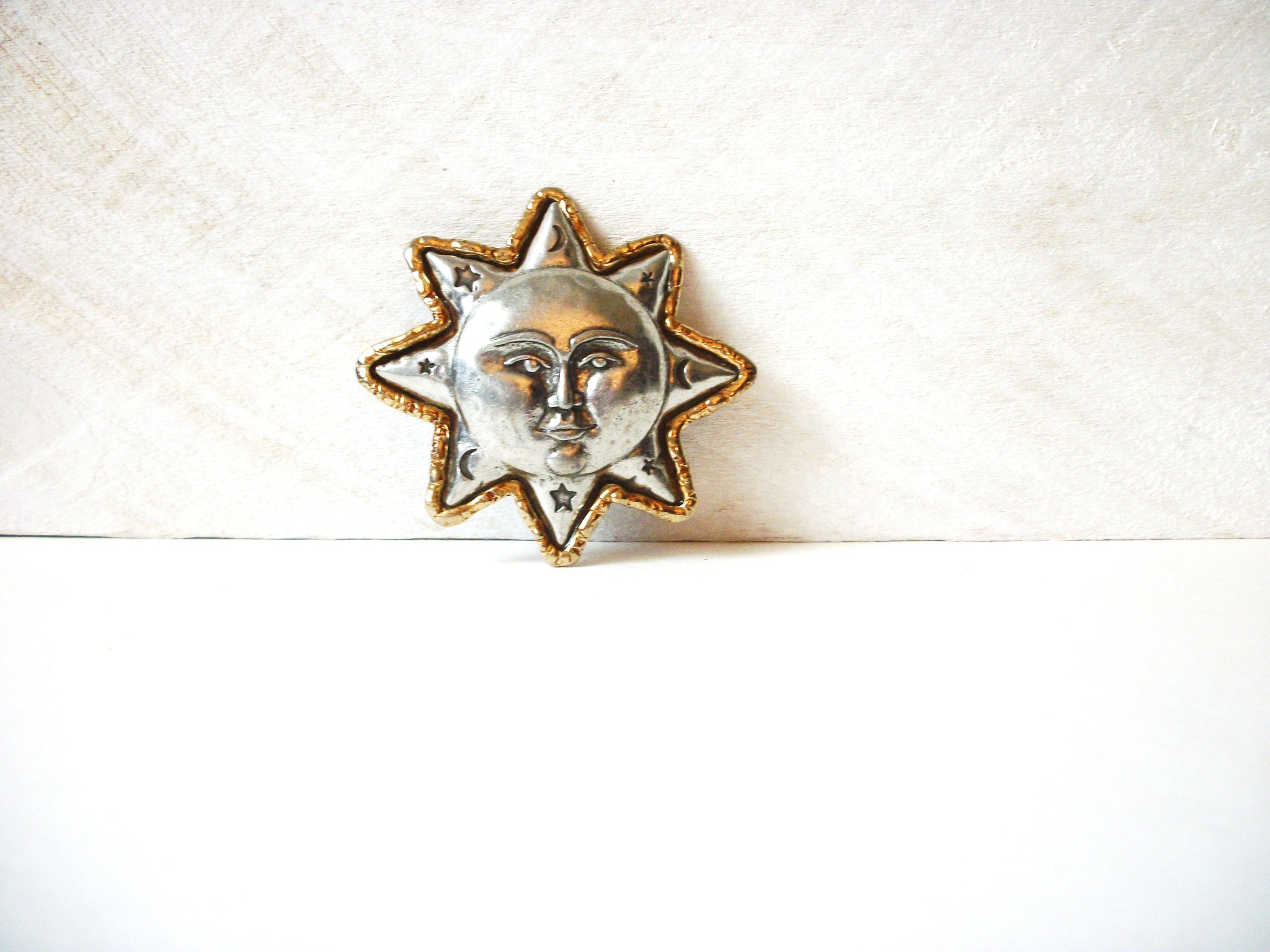 Vintage JJ Distressed Metal Sub Brooch Pin 71218T