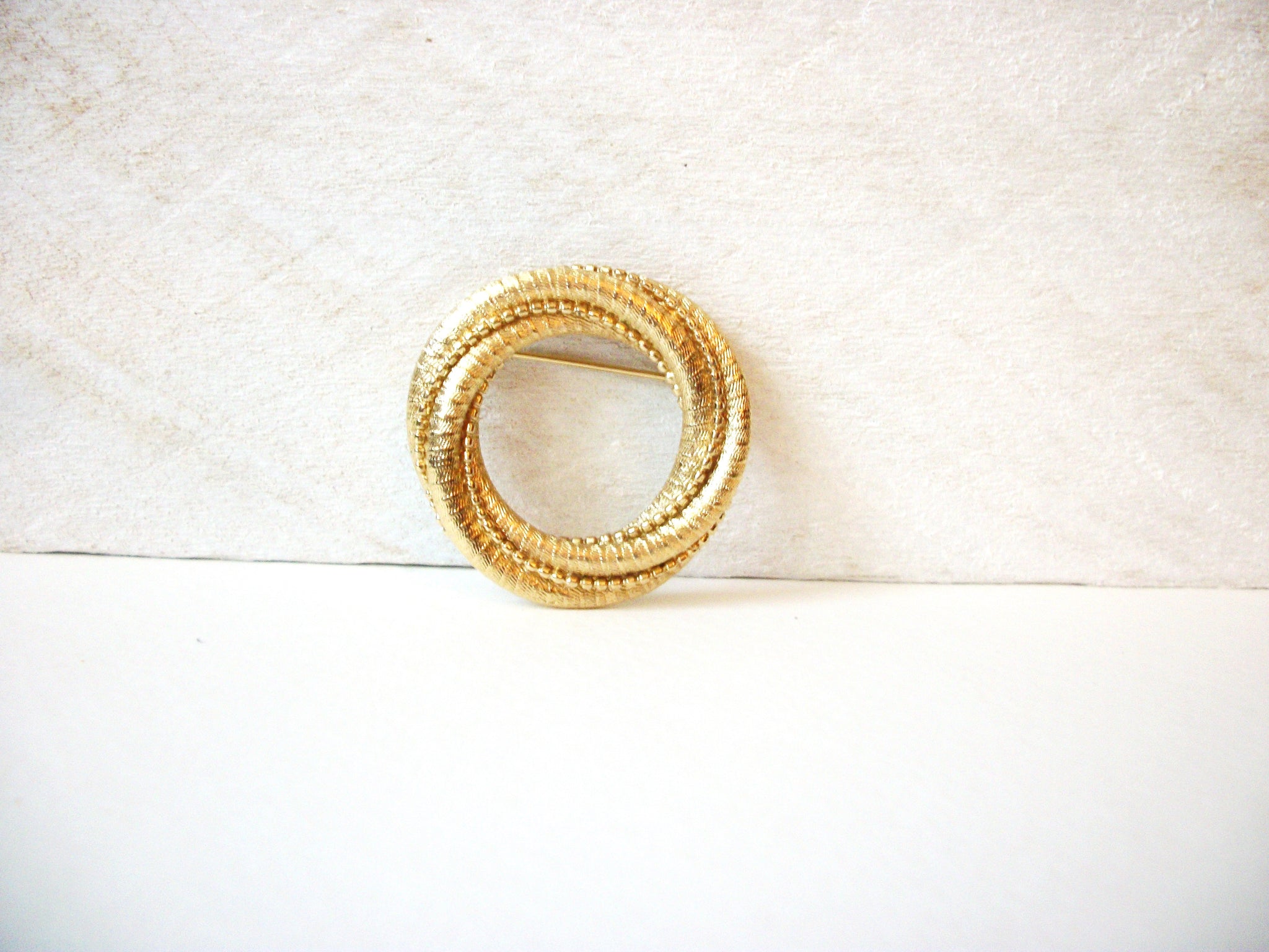 TRIFARI Gift Worthy Textured Gold Tone Pin 71218T