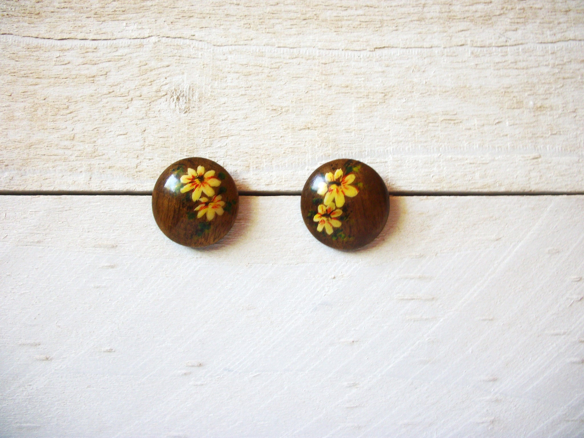 Vintage Flower Wood Earrings 70720