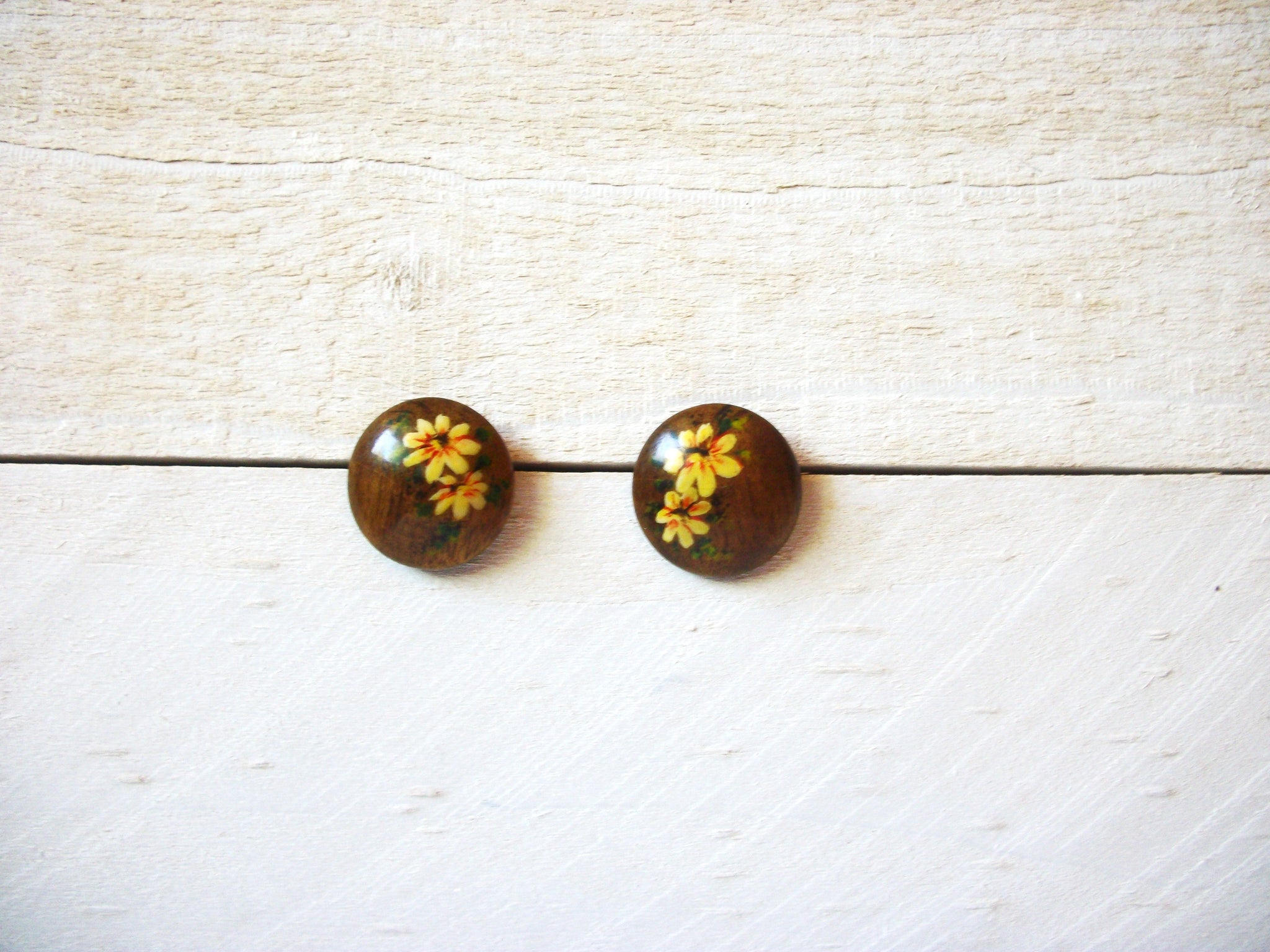 Vintage Flower Wood Earrings 70720