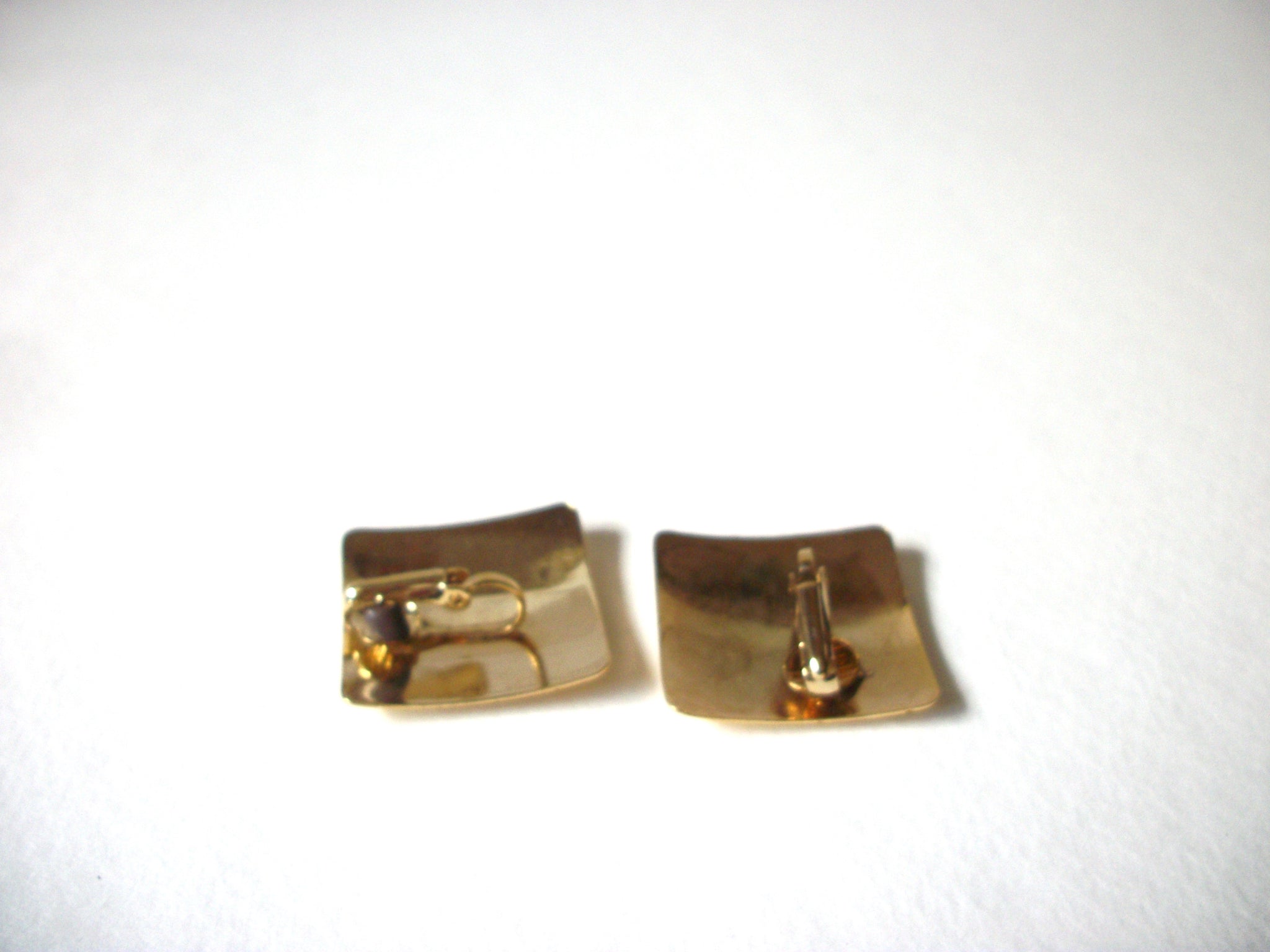 Retro Gold Toned Earrings 70820