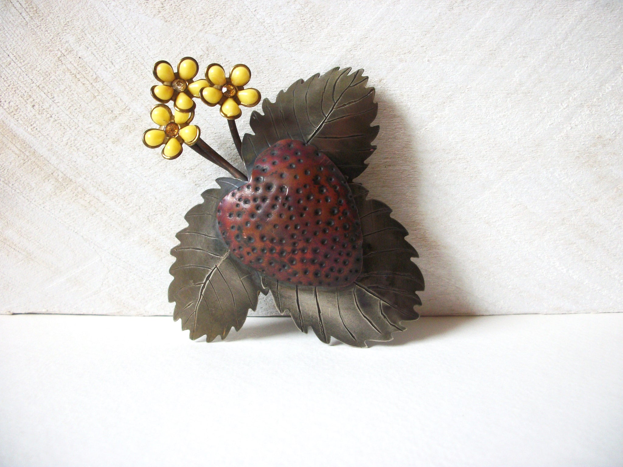 Vintage Large Strawberry Leaf Stick Hat Pin 70820