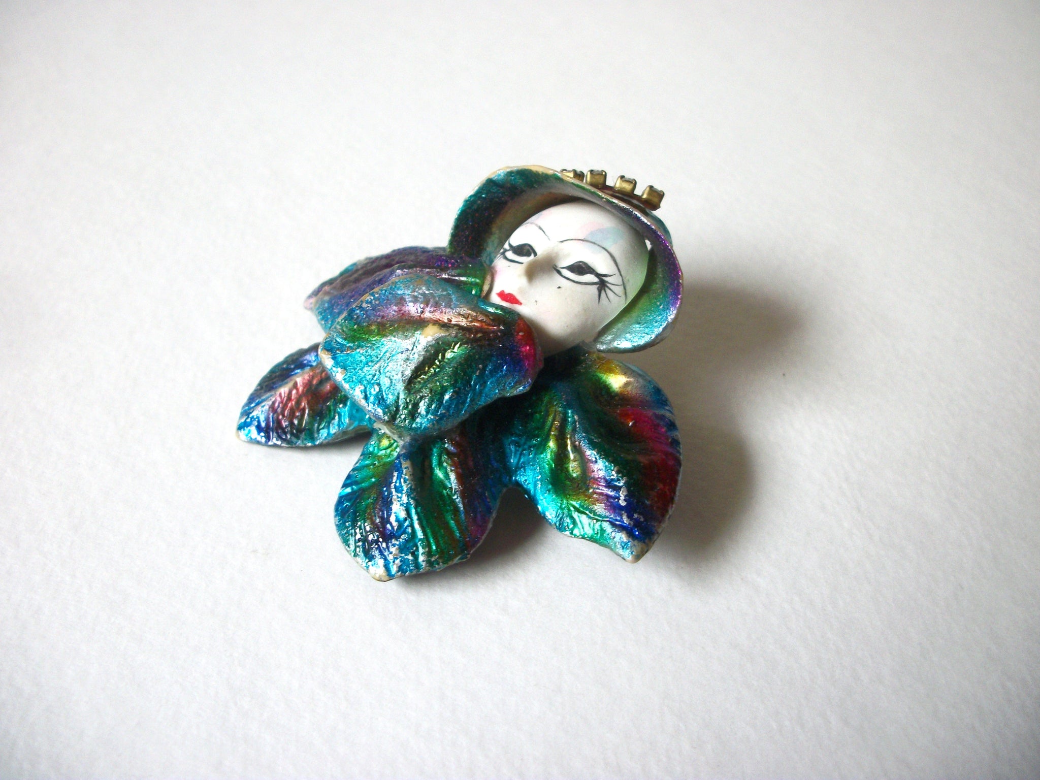 Hand Made Flapper Lady Brooch 70820