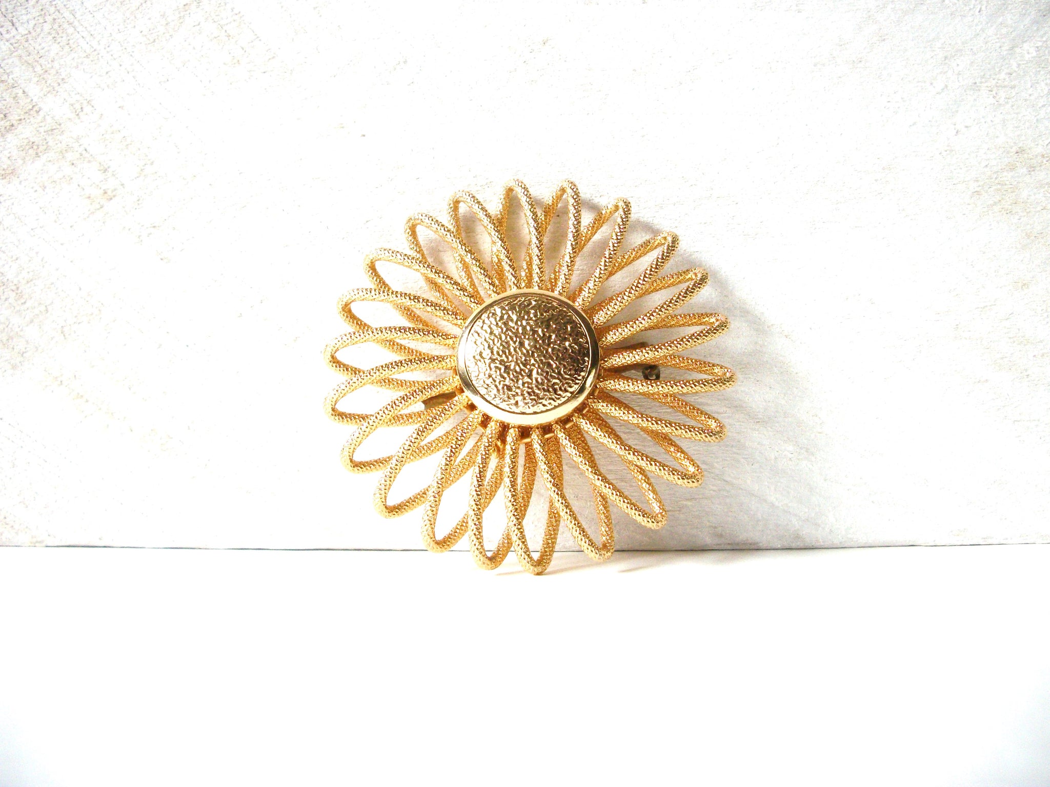 Vintage Flower Brooch 70920