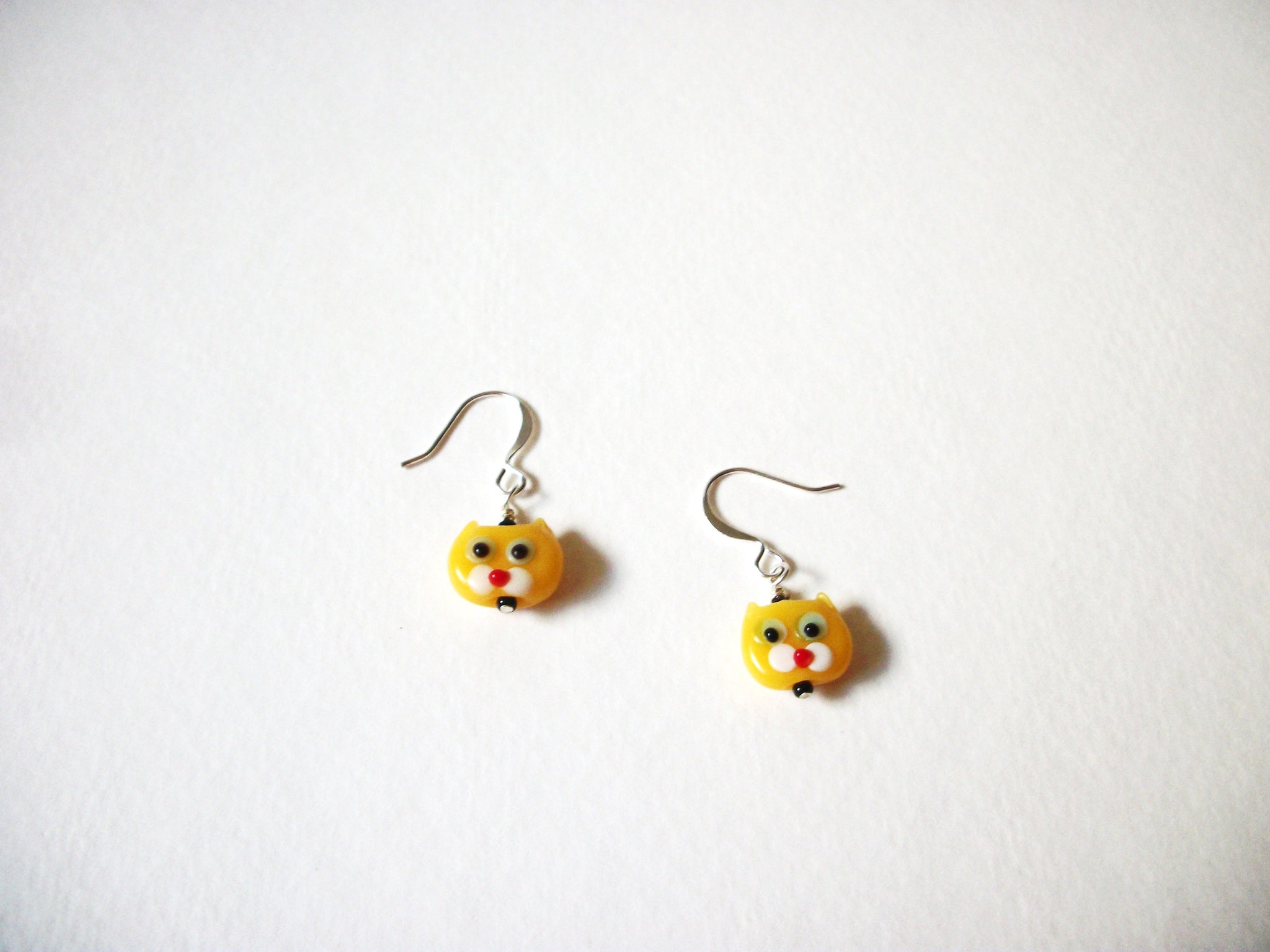 Vintage Cat Glass Earrings 71020