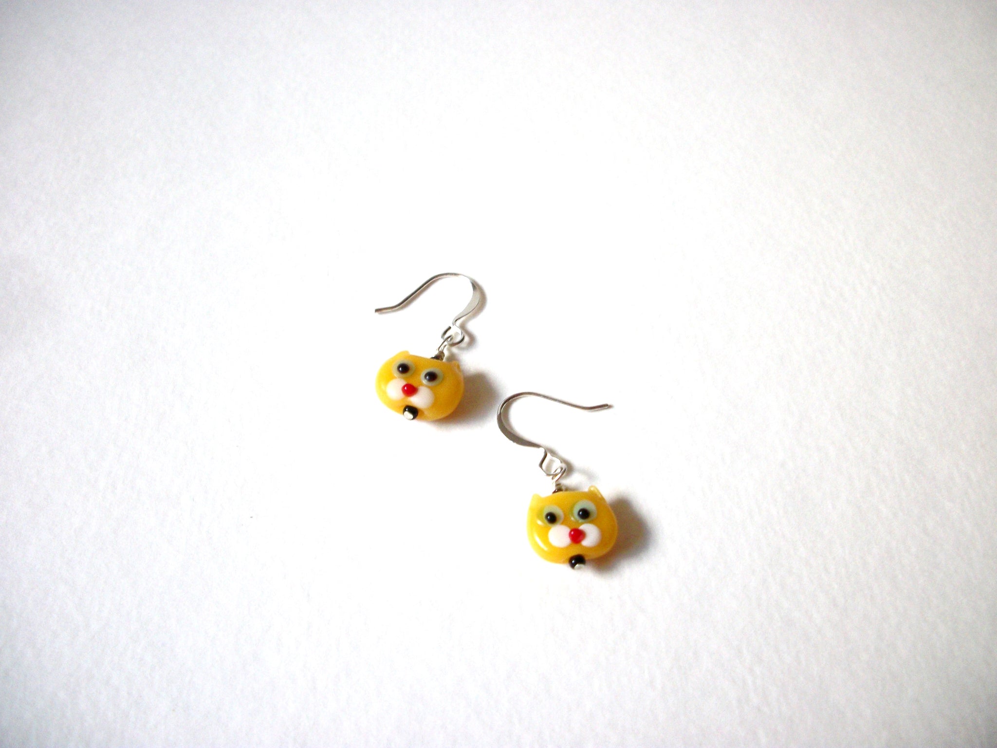 Vintage Cat Glass Earrings 71020