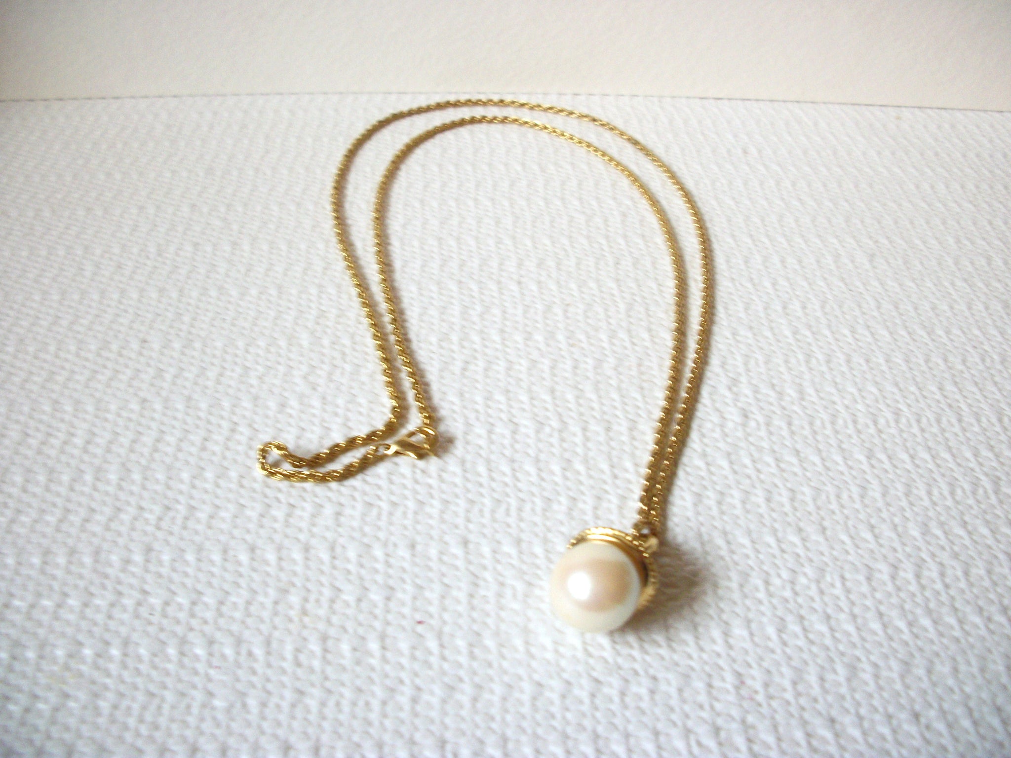 Vintage Glass Pearl Necklace 101020