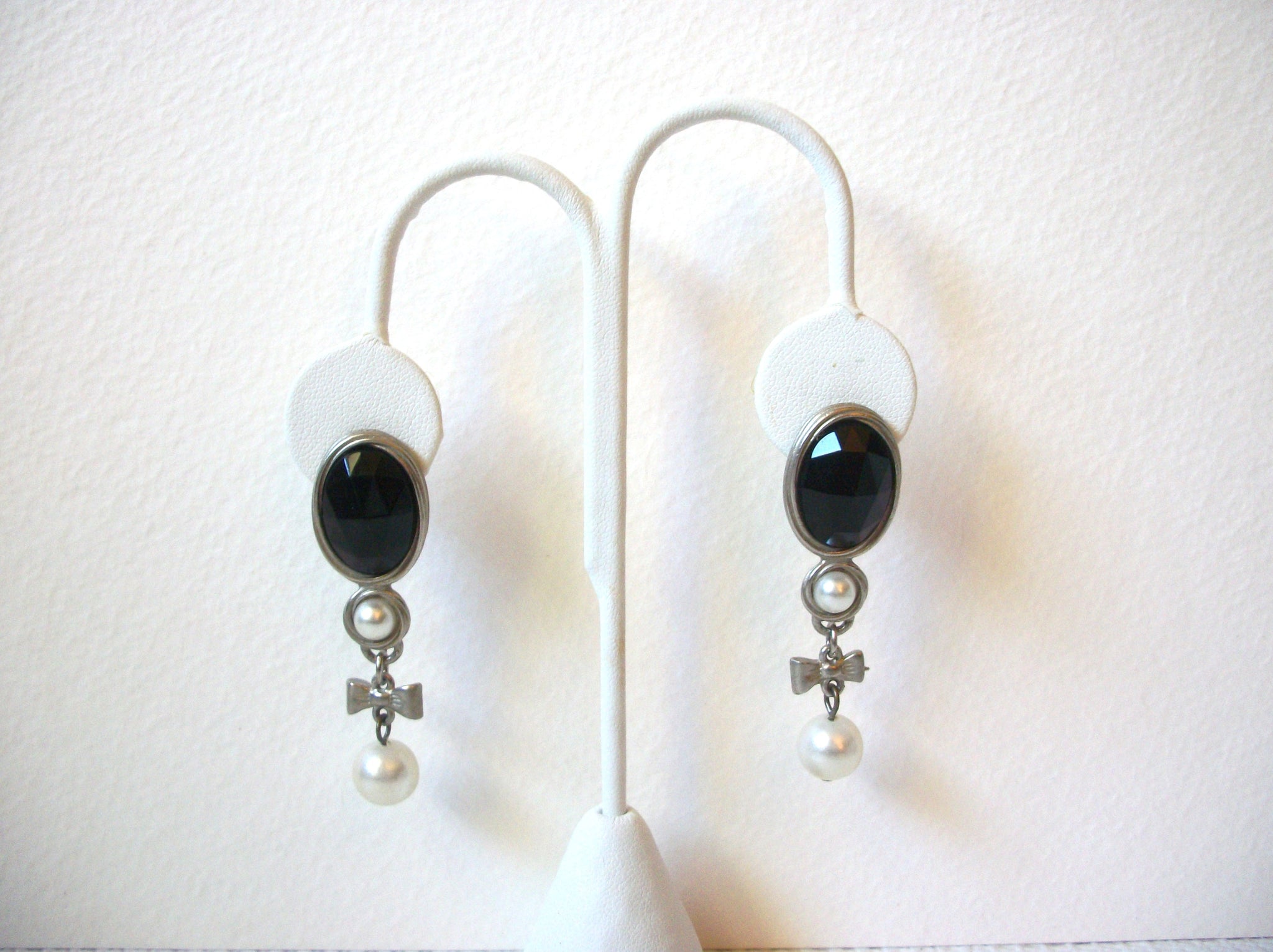 Vintage Silver Black Pearl Earrings 101120
