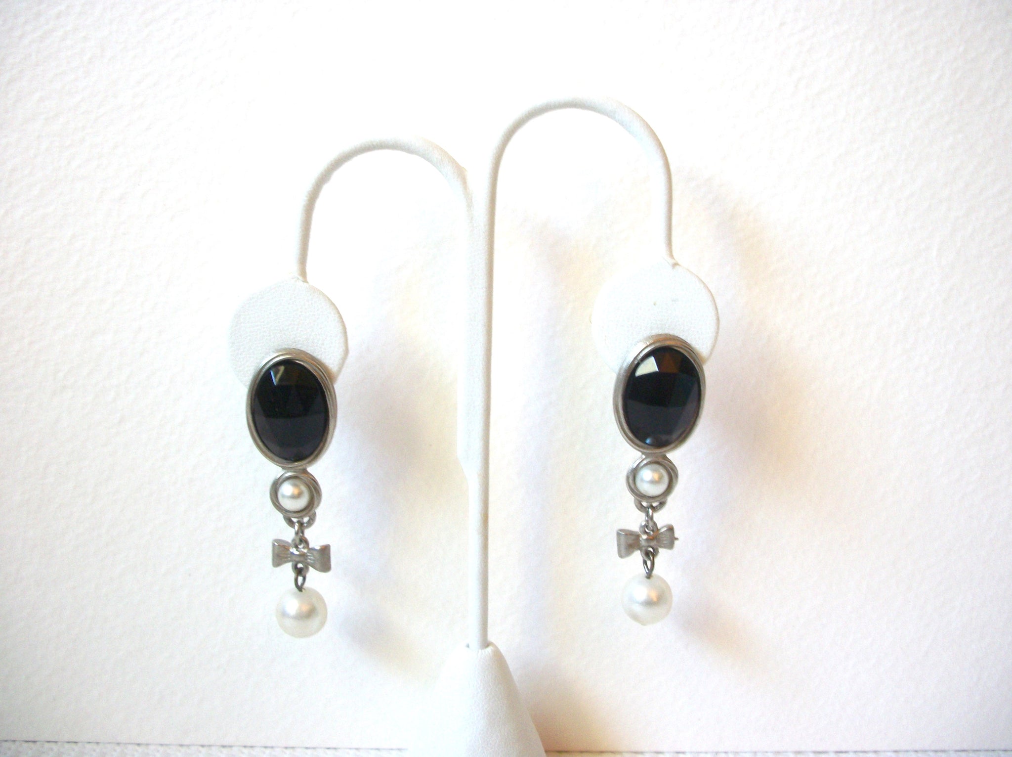 Vintage Silver Black Pearl Earrings 101120
