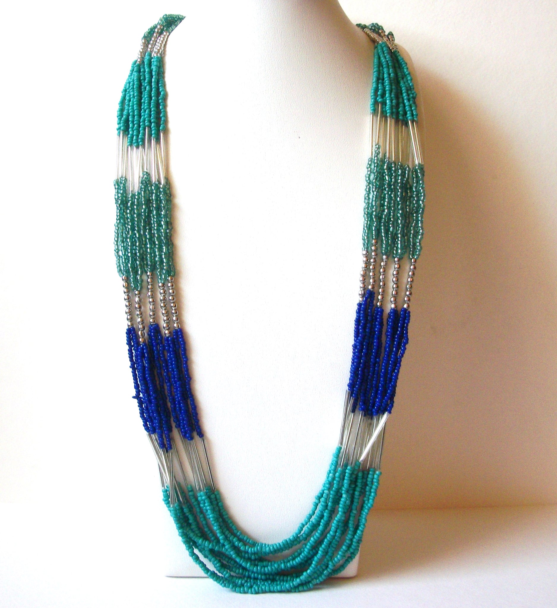 Vintage Southwestern Glass Beads Necklace 71220
