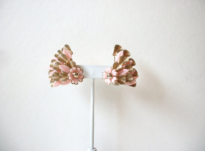 Vintage 1950s Pink Gold Floral Earrings 71320