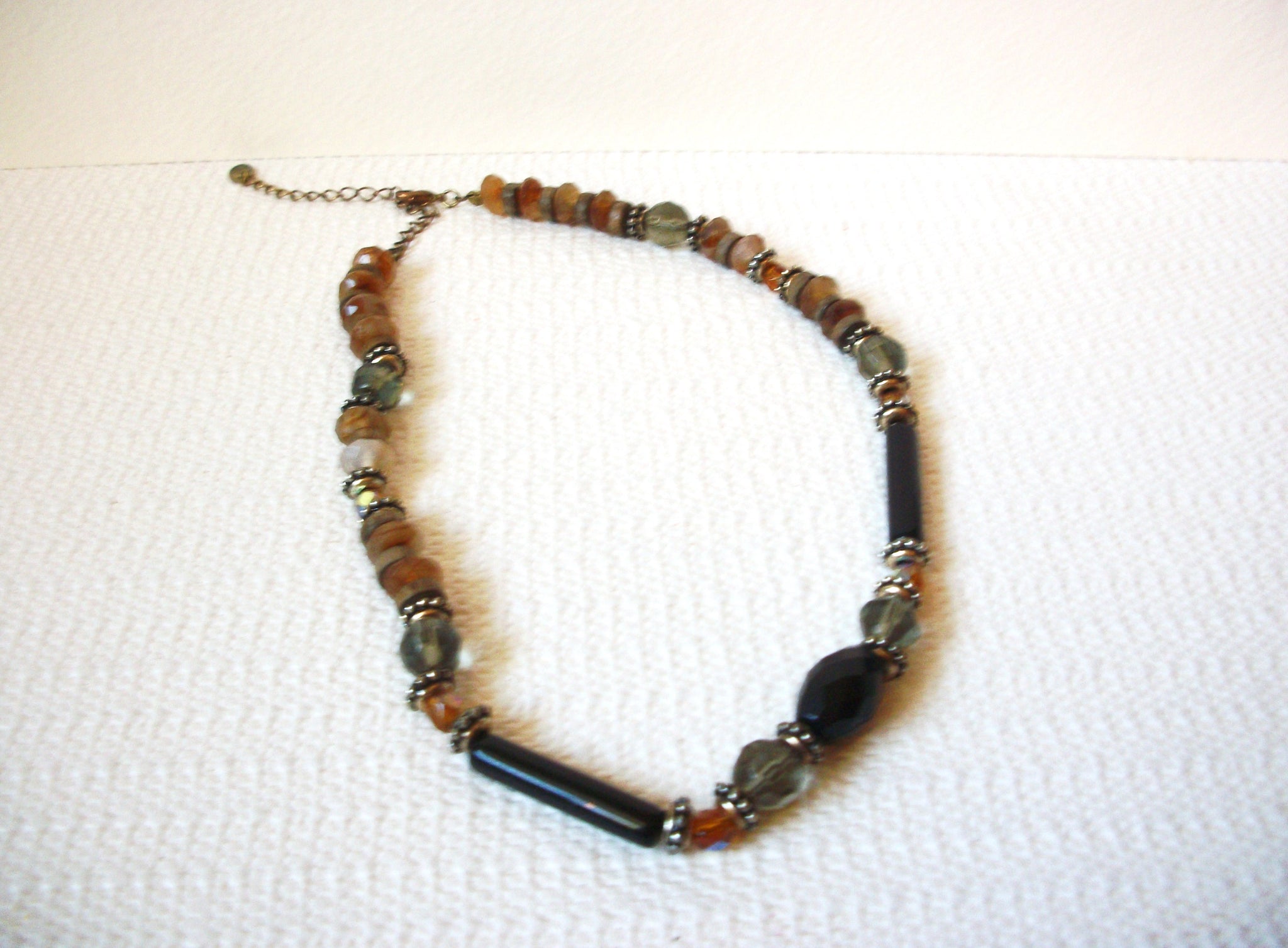 Vintage Lucite Stone Necklace 101320