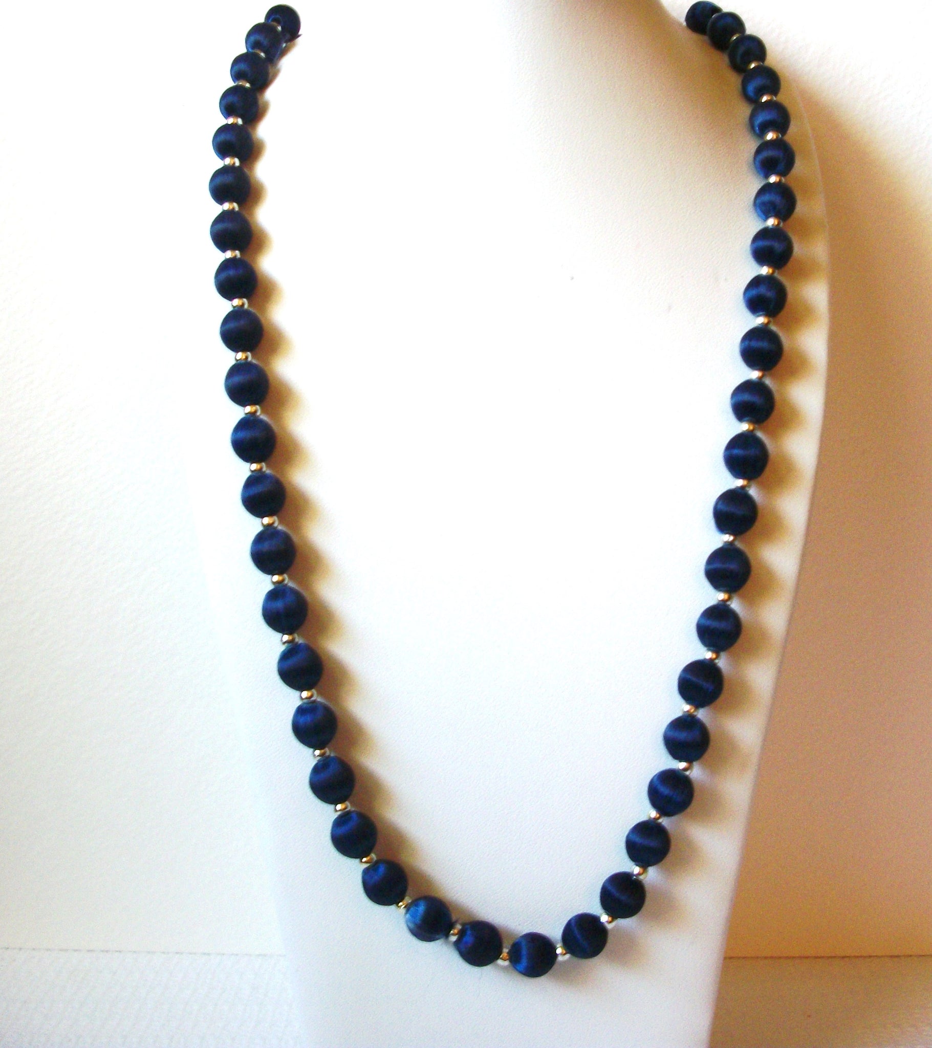 Vintage Dark Blue Silk Beads Necklace 101320