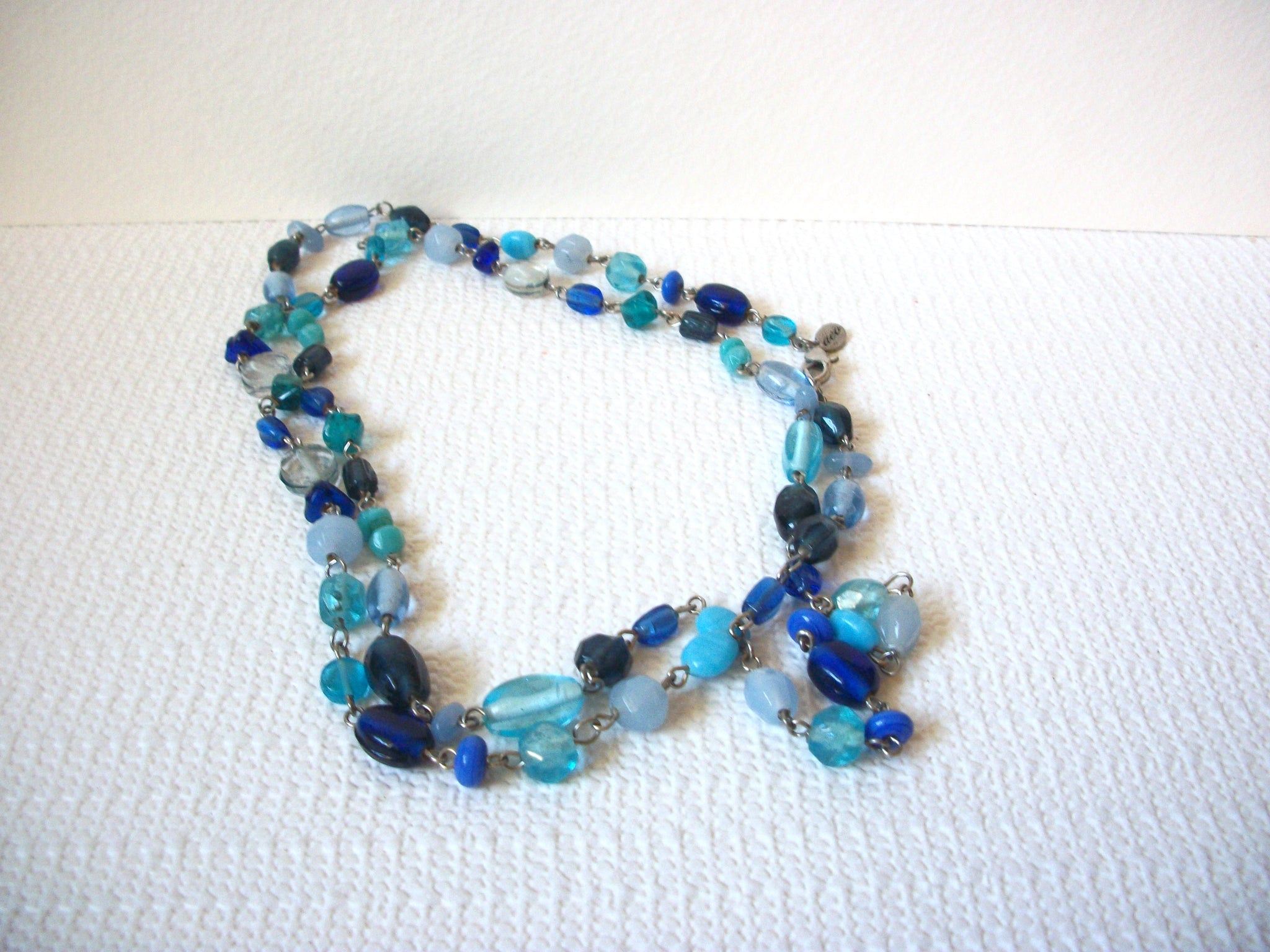 Retro Blue Glass Necklace 101320