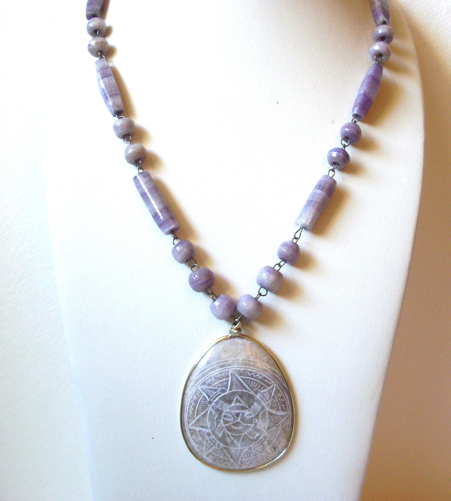 Vintage Lilac JADE Necklace 101320