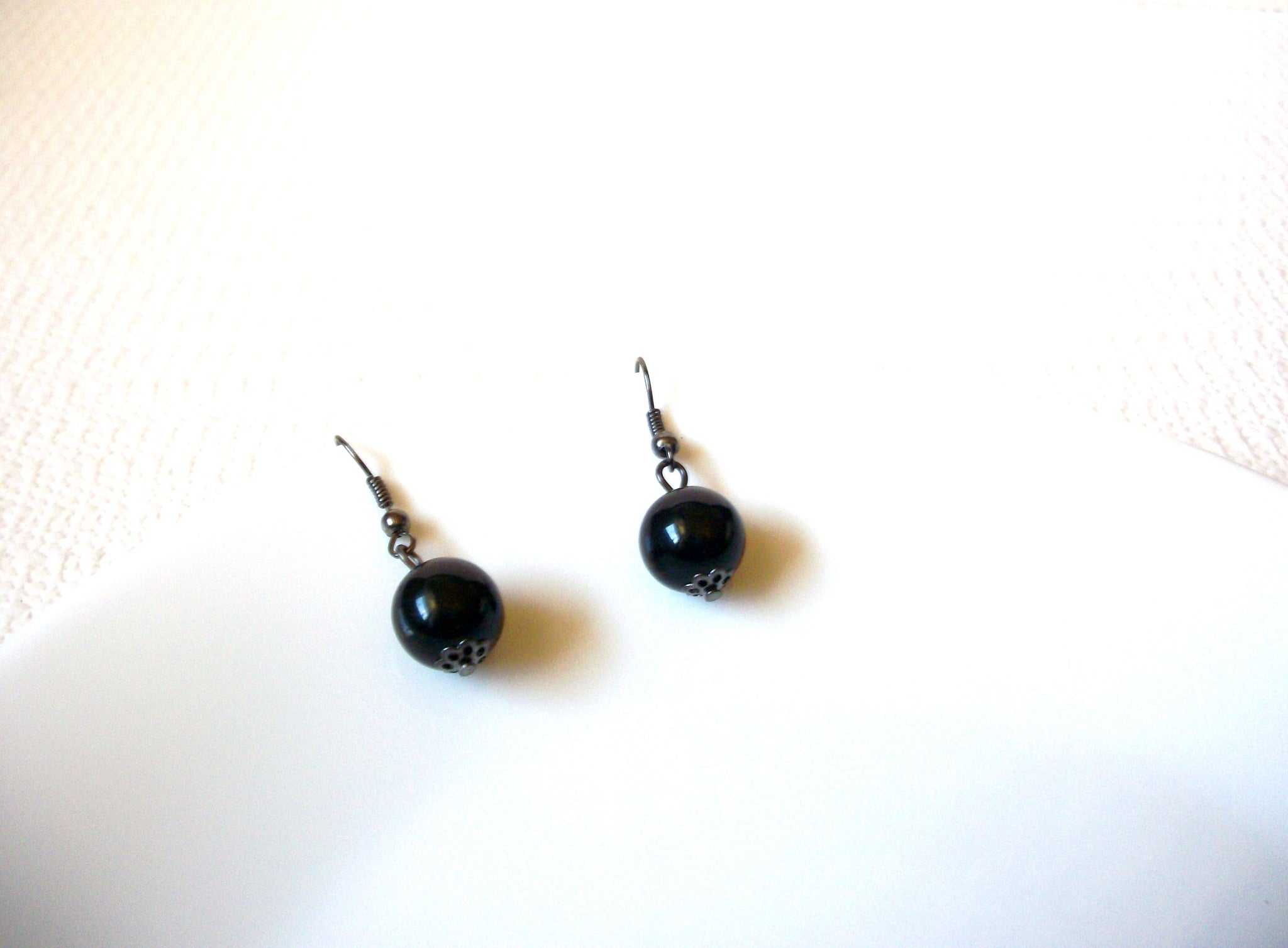 Retro Black Dangle Earrings 101320