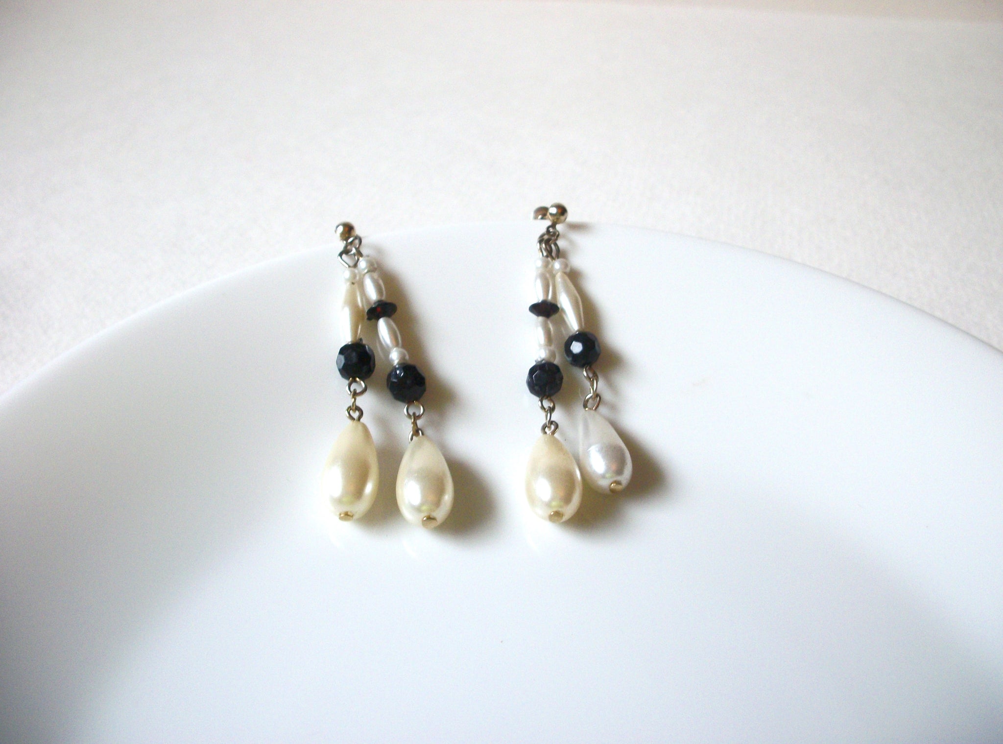 Vintage Glass Pearl Earrings 71420