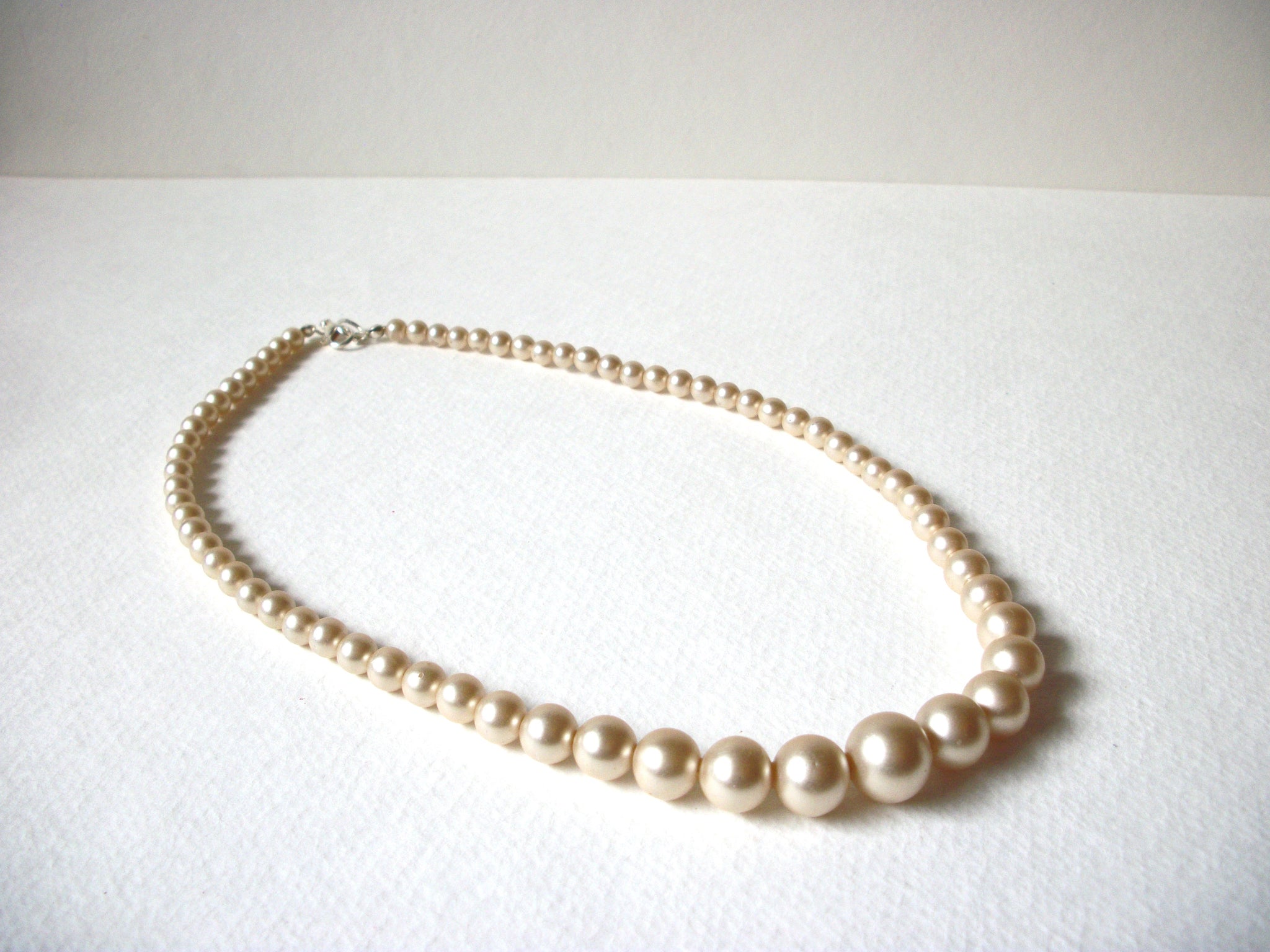 Vintage Glass Pearl Necklace 71420