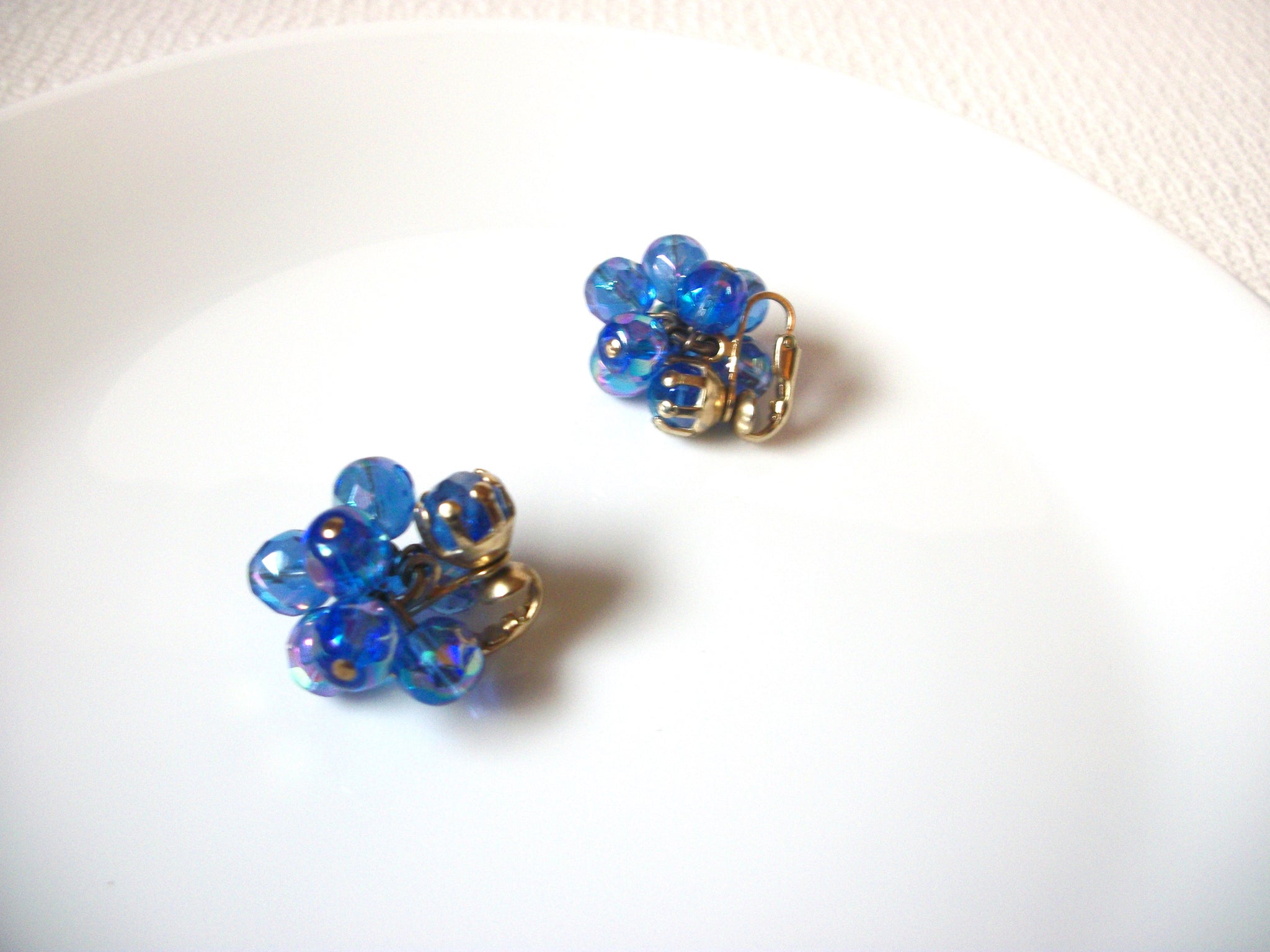 Vintage Iridescent Peacock Blue Crystal Cluster Earrings 101520
