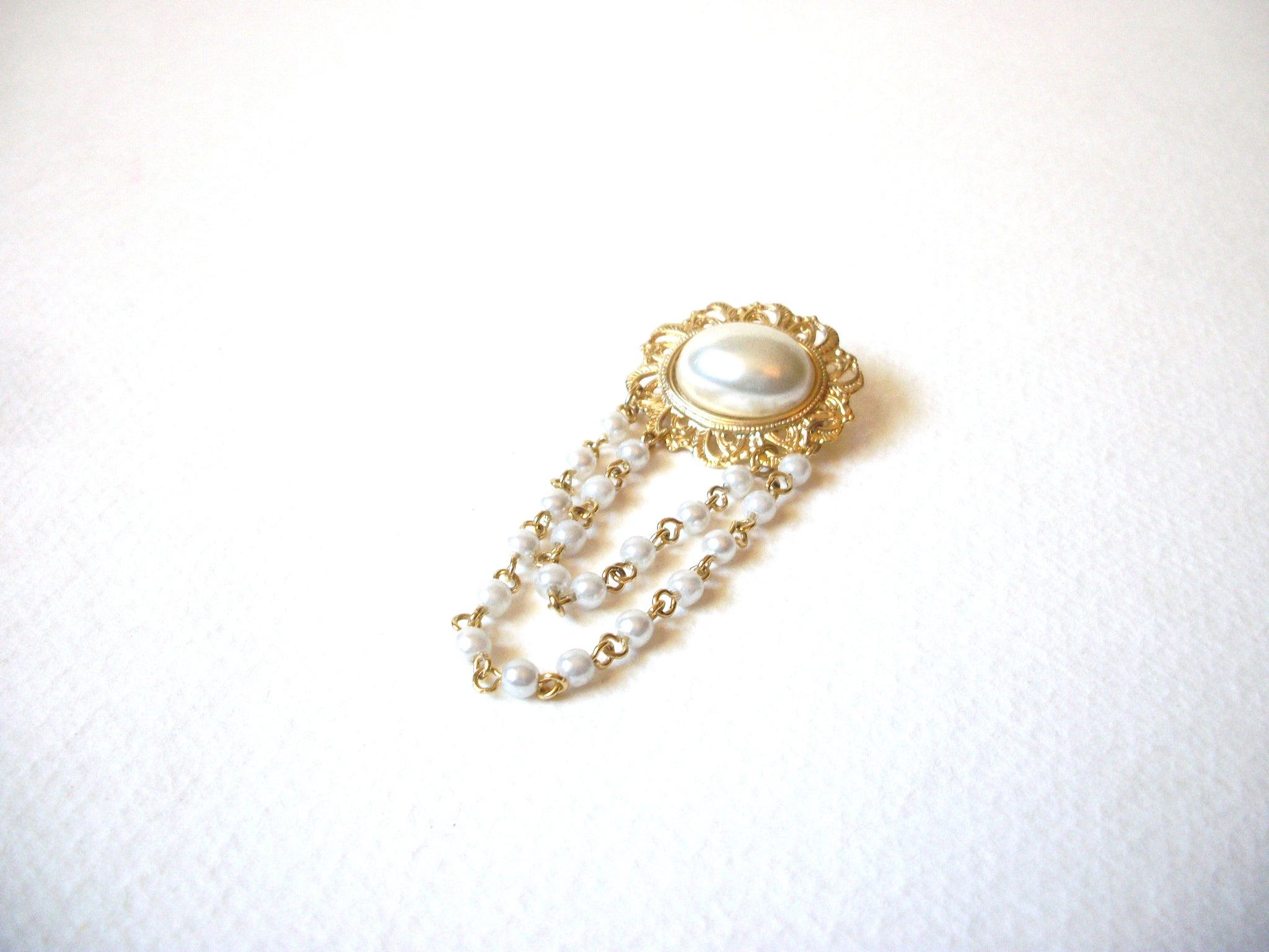 Vintage Faux Pearl Brooch 71520