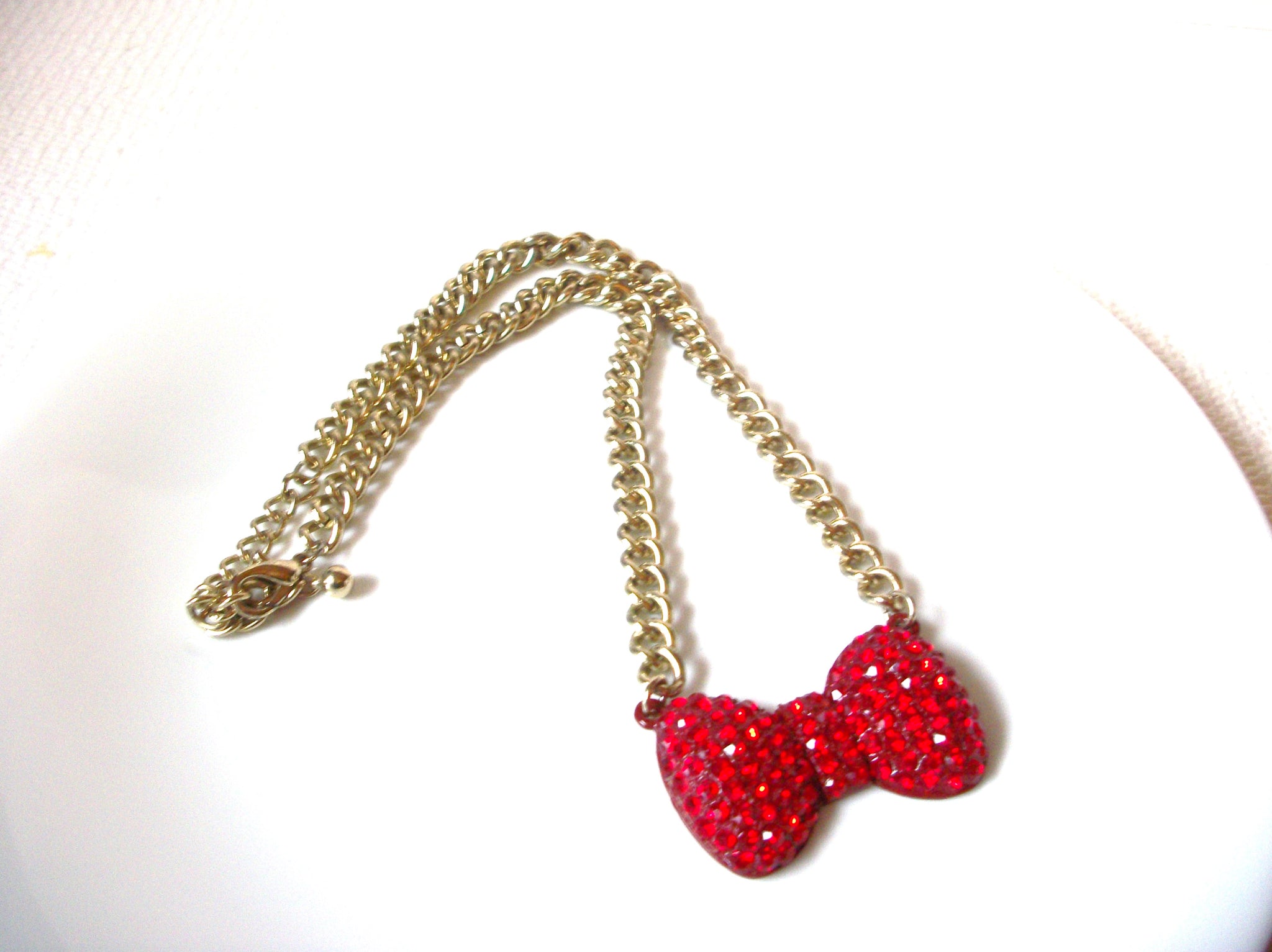 Vintage Red Rhinestones Bow Tie Necklace 101520