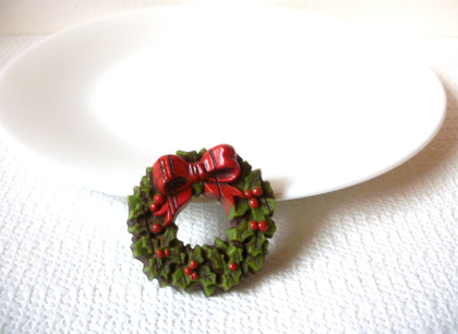 Vintage Wreath Christmas Brooch Pin 101520