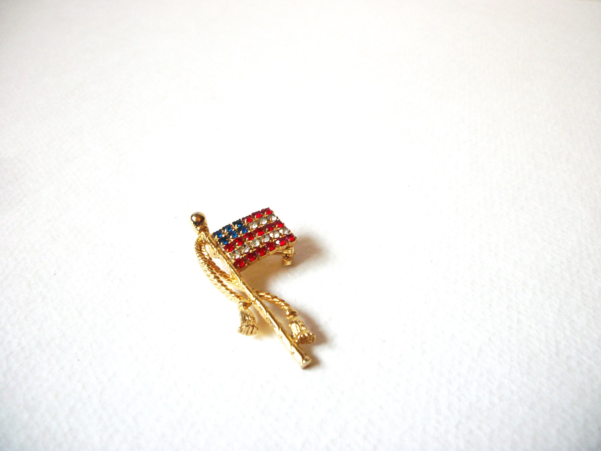 Vintage Patriotic Rhinestone Brooch 71820