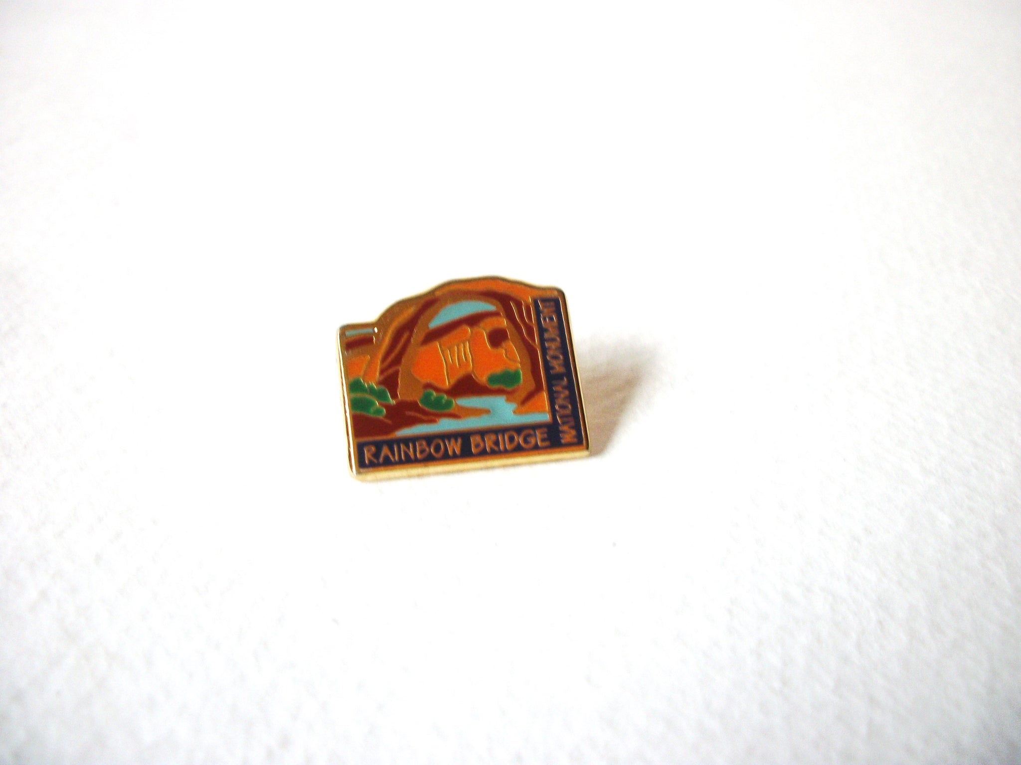 Rainbow Bridge Label Pin 71820