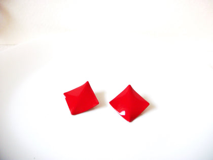 Retro Red Earrings 101620