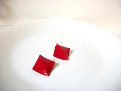 Retro Red Earrings 101620