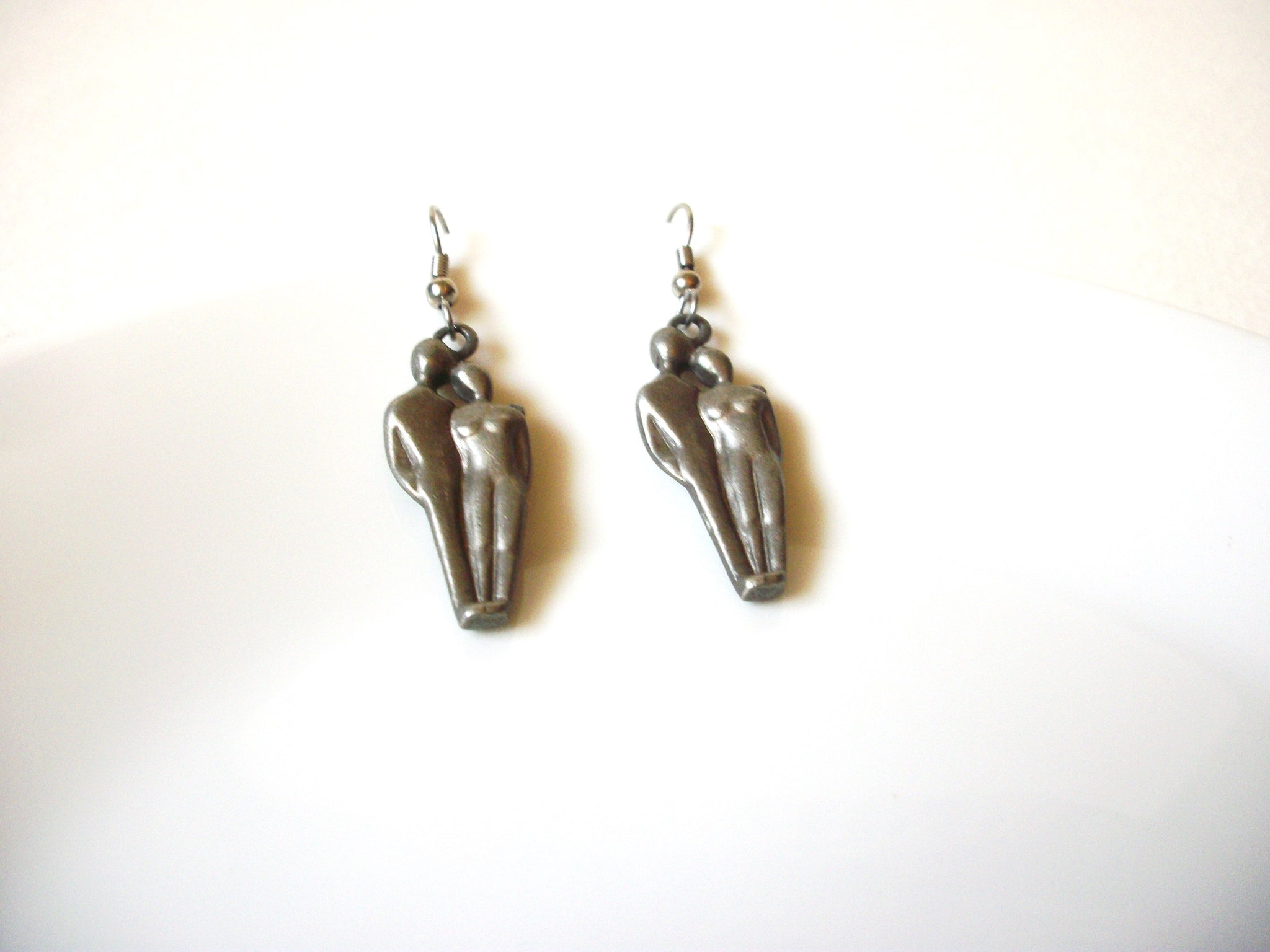 Vintage Pewter Couple In Love Earrings 71720