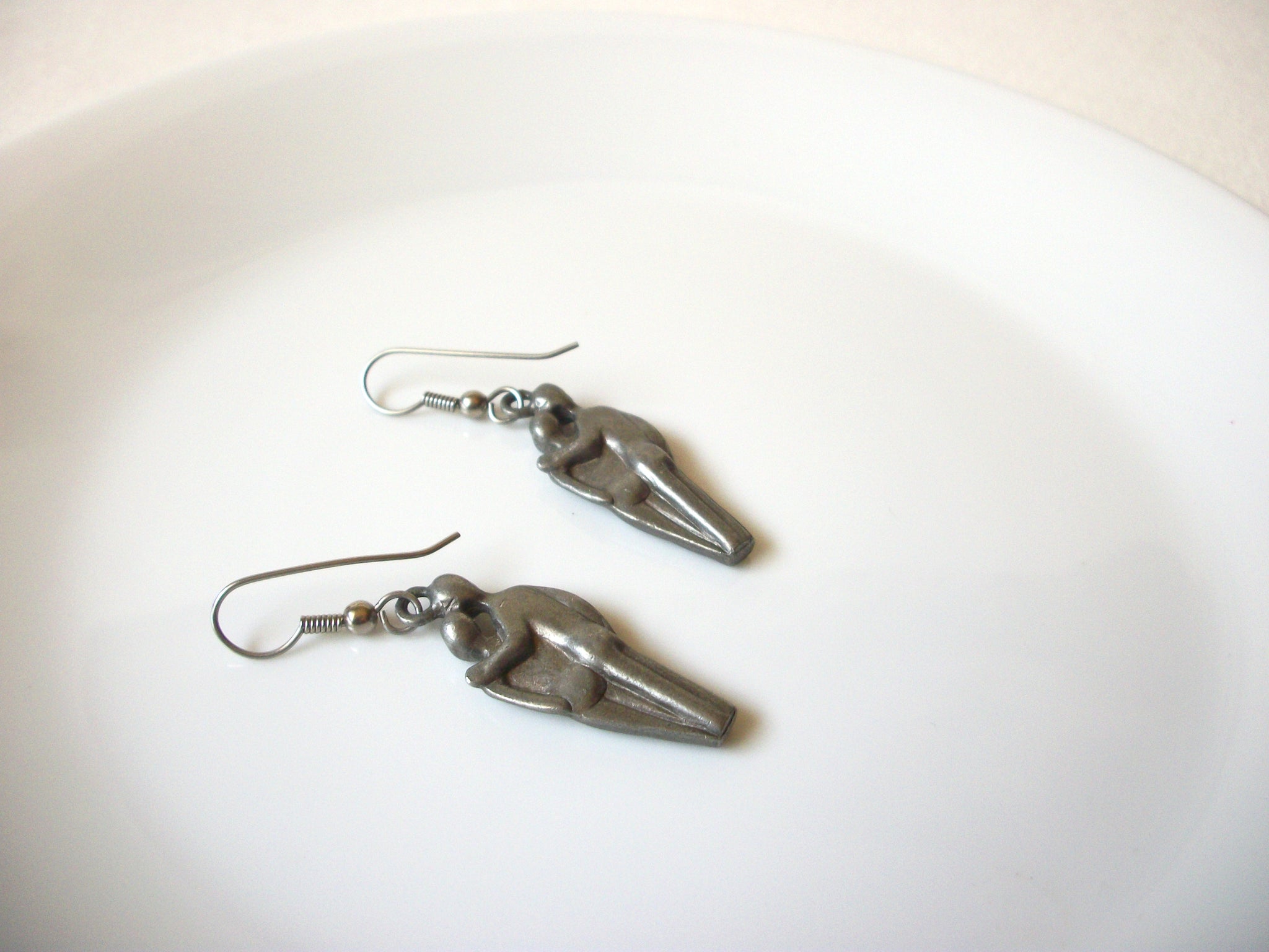 Vintage Pewter Couple In Love Earrings 71720