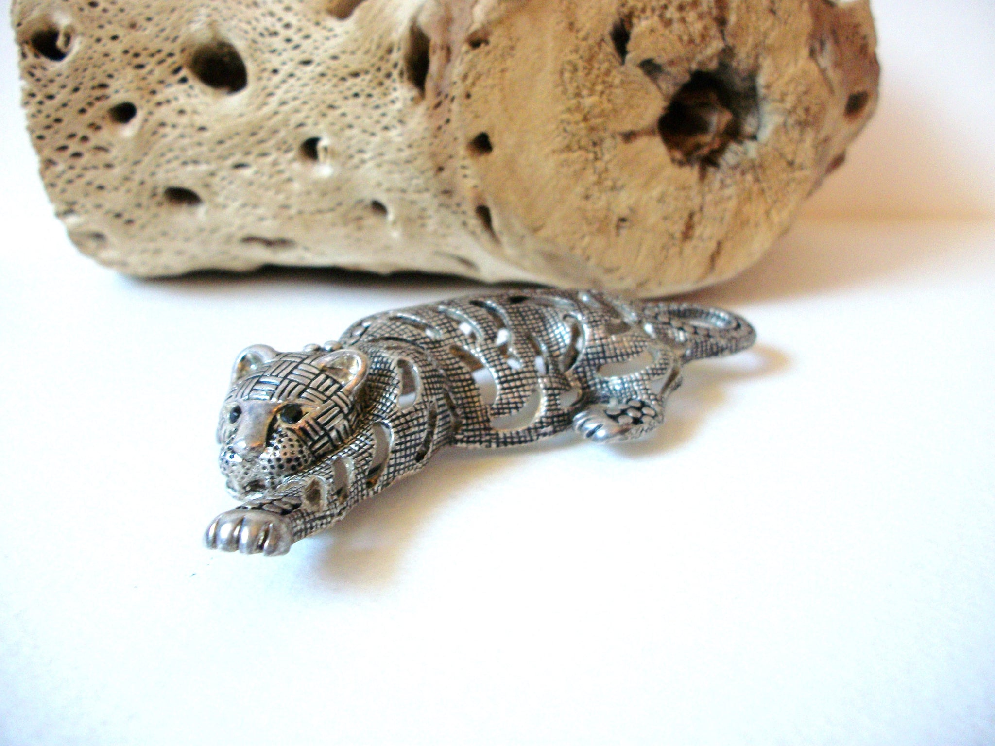 Vintage Prowling Wild Cat Brooch 71920