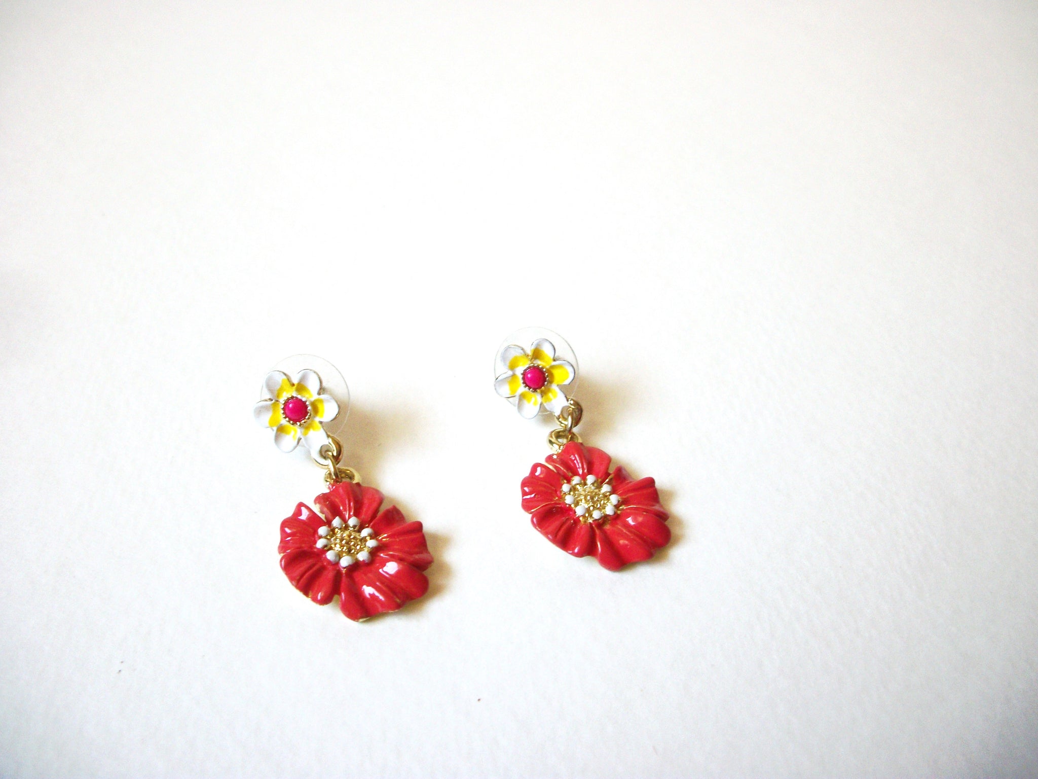 Vintage 1960s Flower Earrings 72020