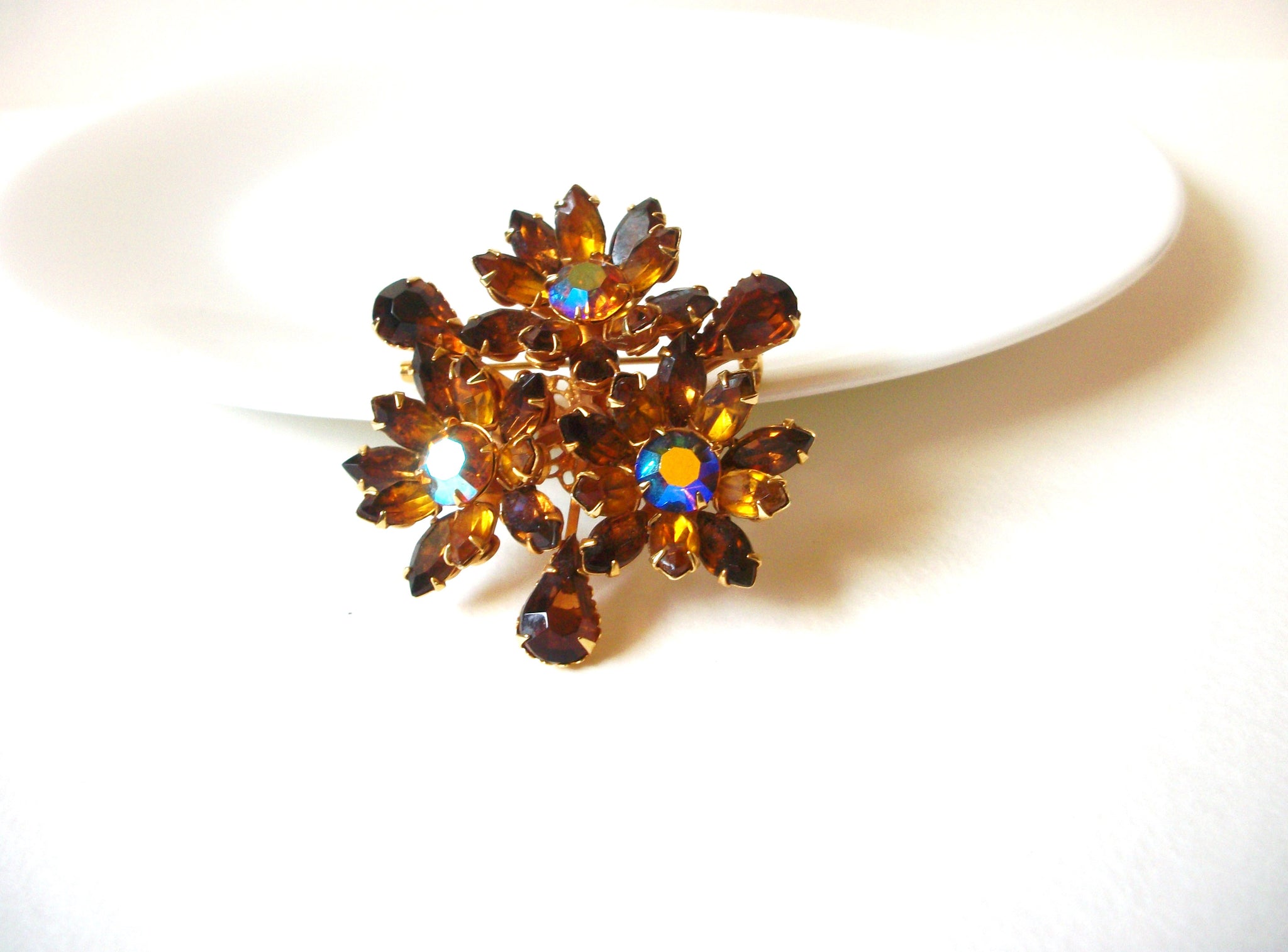 Vintage 1950s Amber Rhinestone Brooch 72120