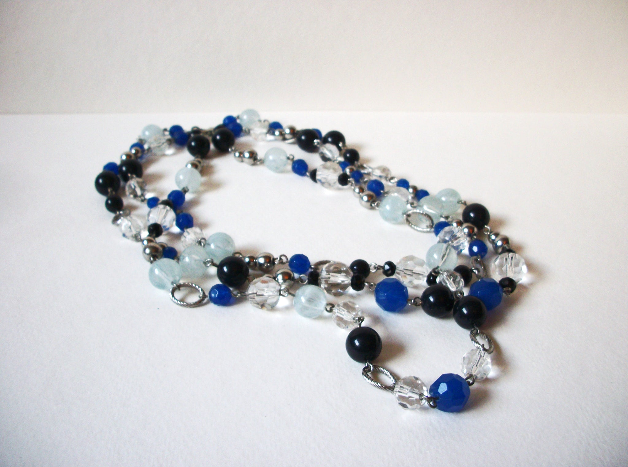 Vintage Blue Black Clear Glass Beads Necklace 72120