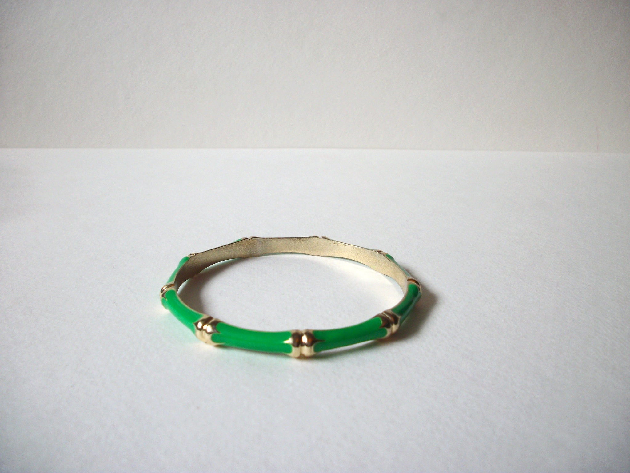 Retro Green Gold Bangle Bracelet 72420