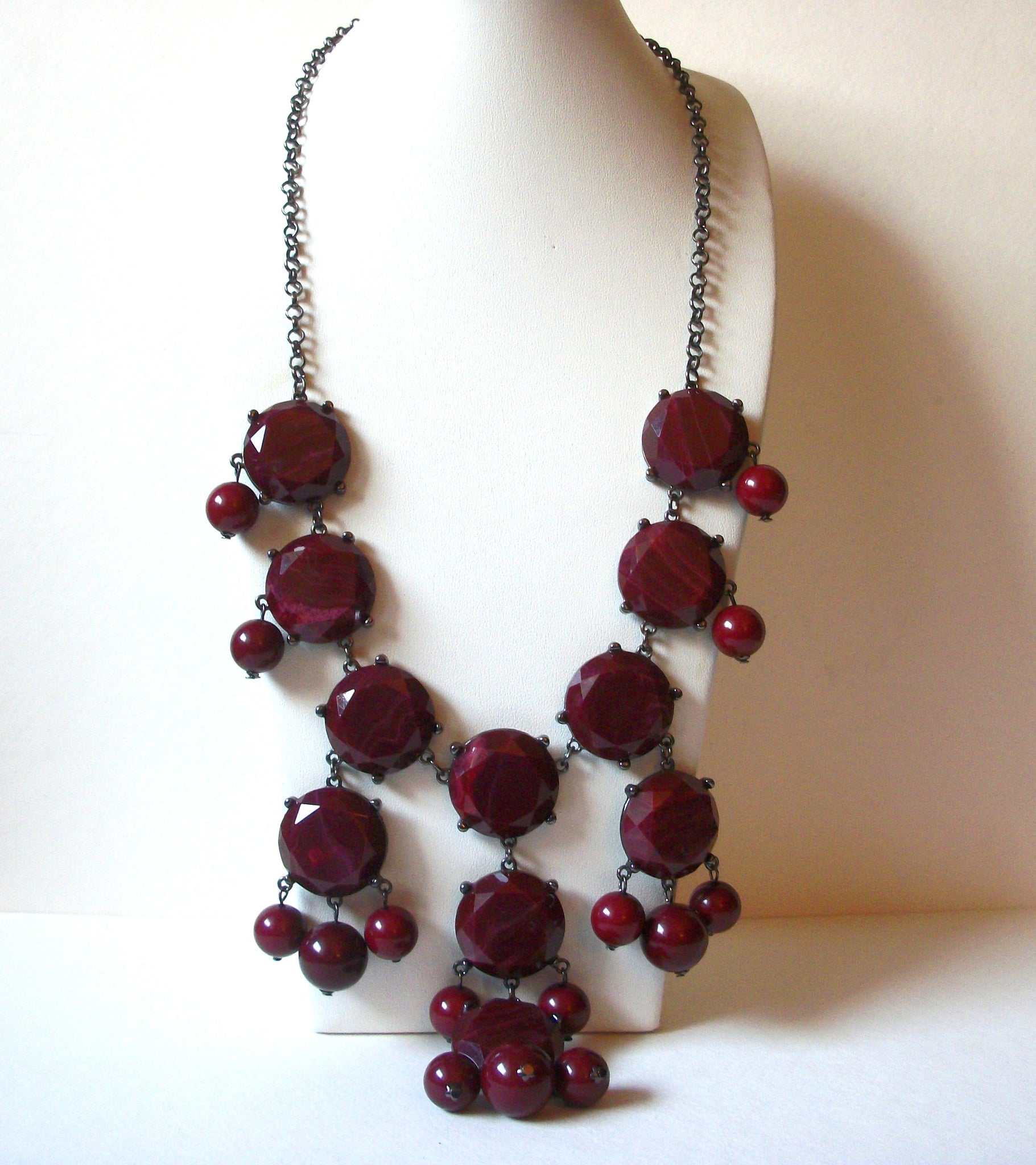 Retro Dark Burgundy Statement Bib Necklace 72520