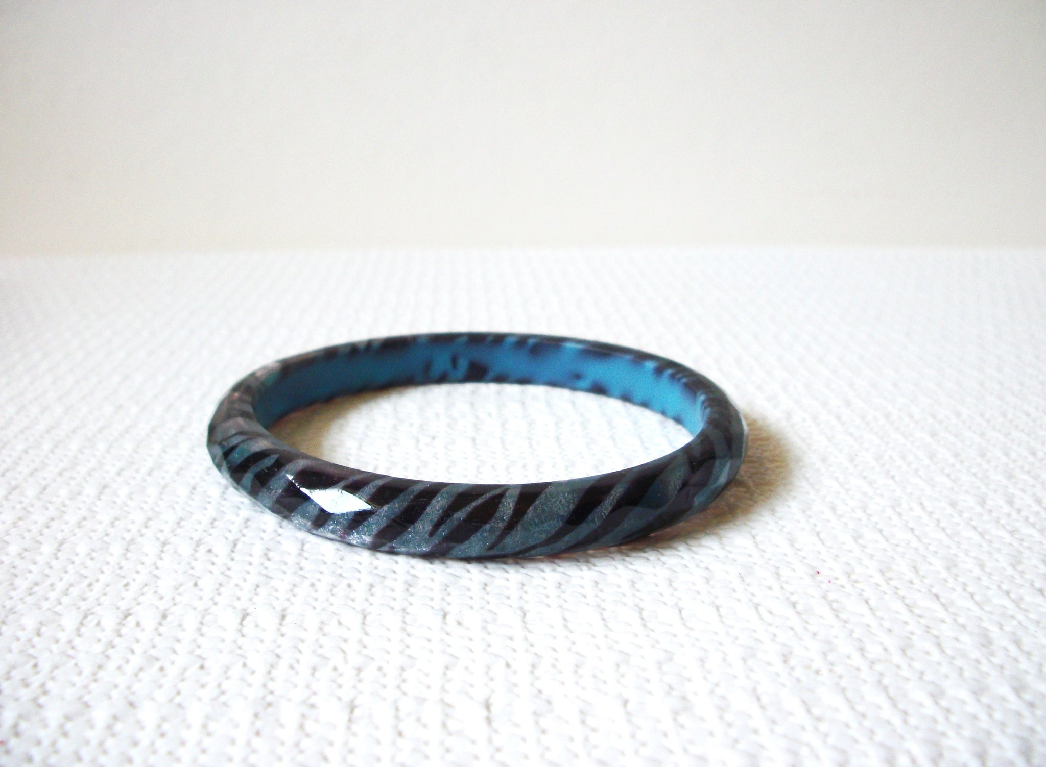 Retro Animal Print Bangle 72620