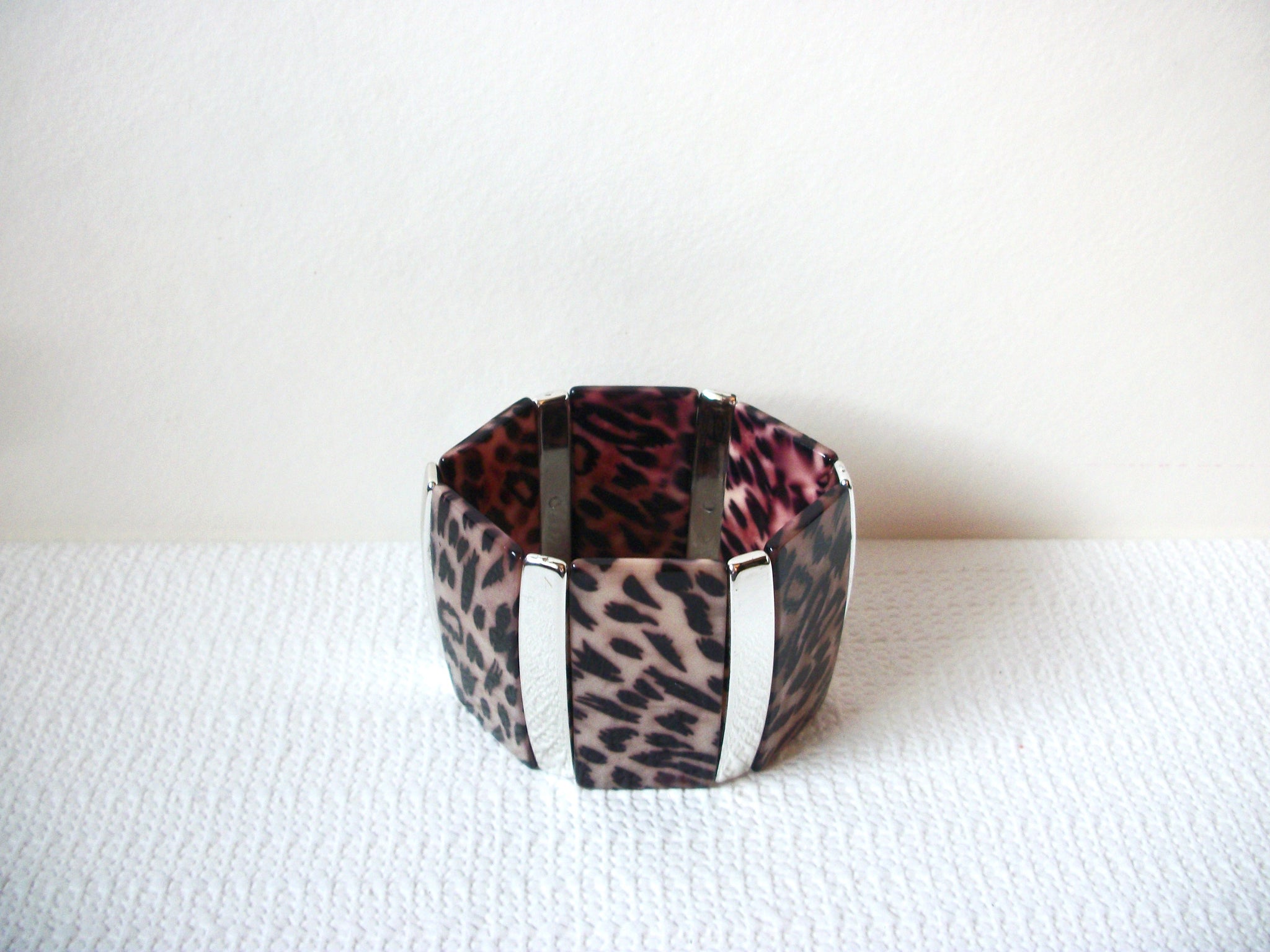 Retro Lucite Bracelet 72820