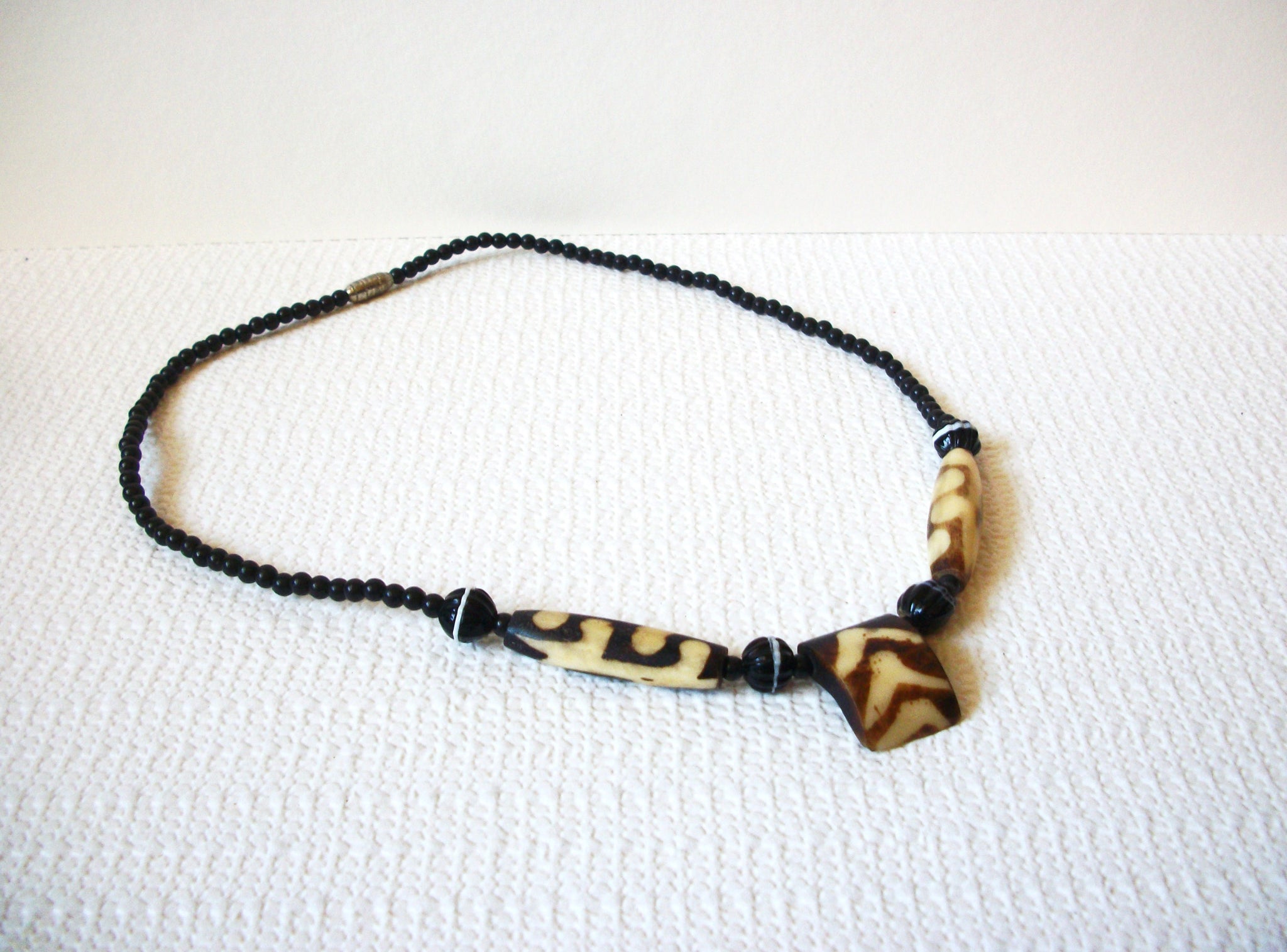 Vintage African Bone Necklace 80120